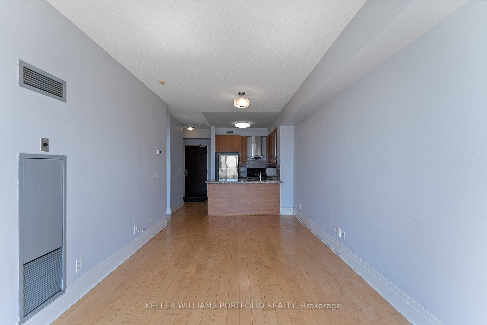39 Upper Duke Crescent Unit 607 photo 13