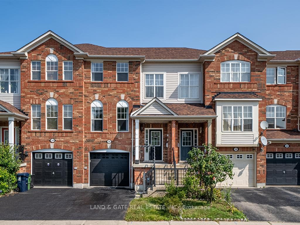 56 Reindeer Drive photo 2