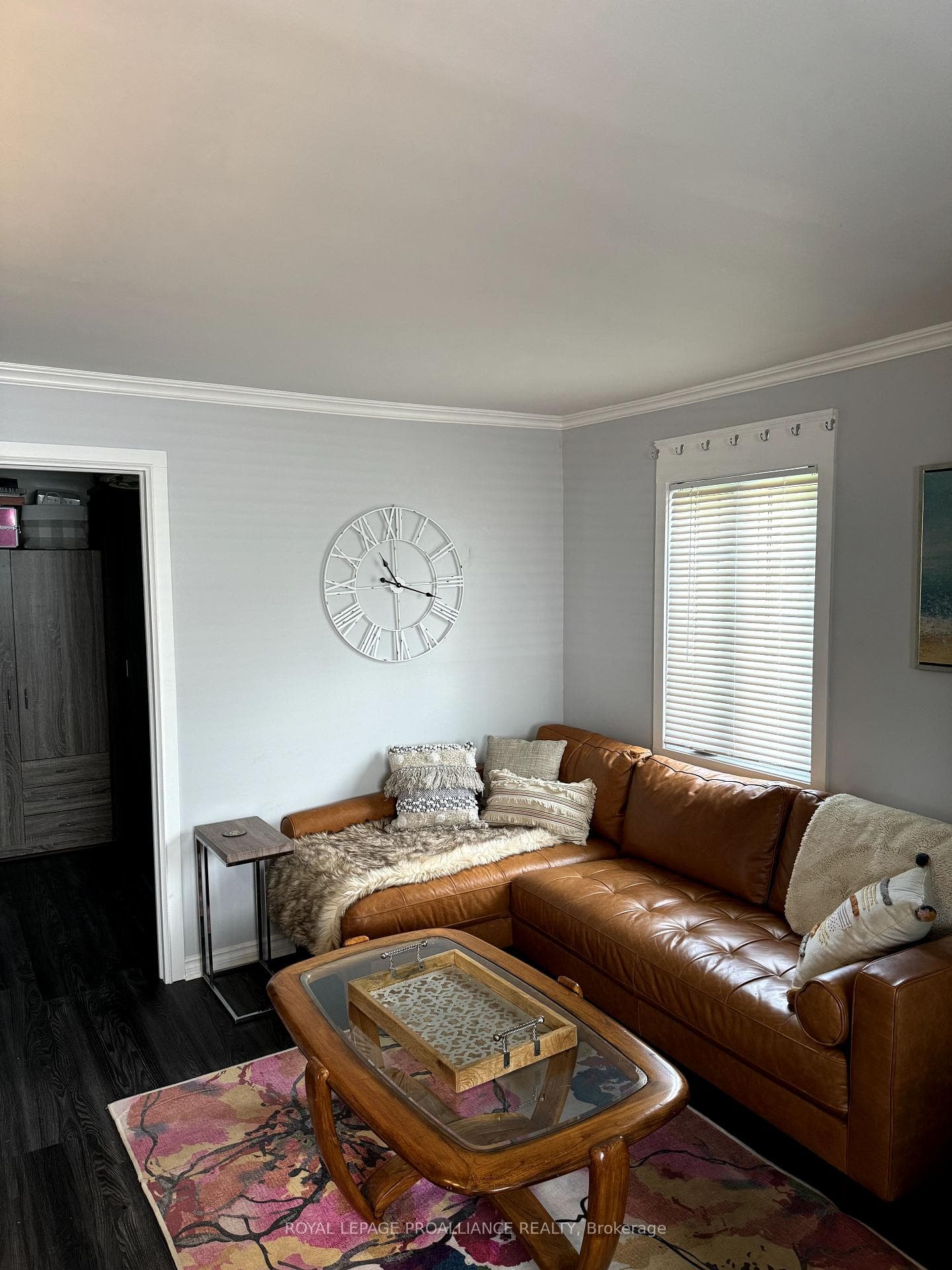 1 Kerr Crescent photo 5