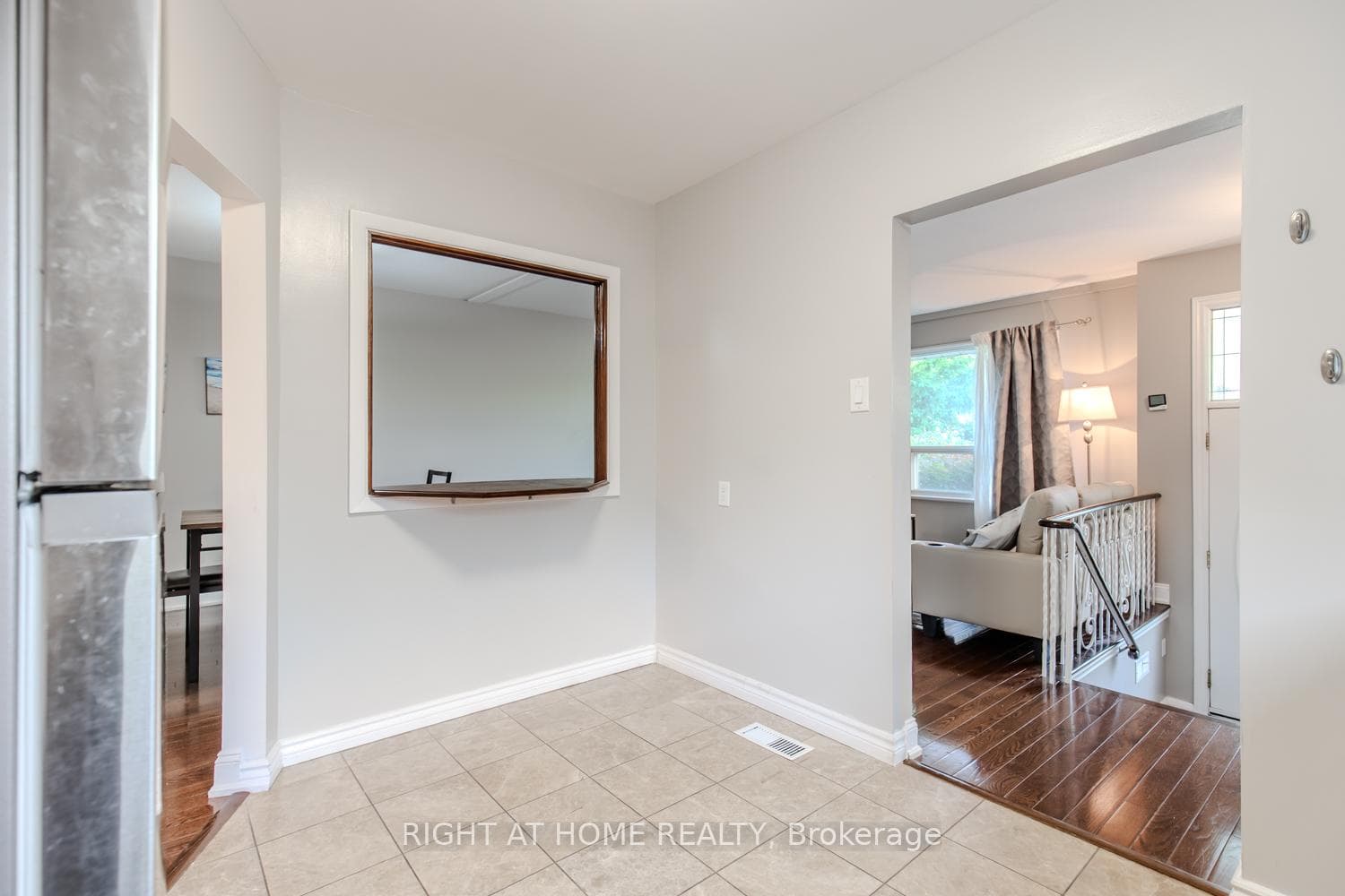 12 Murellen Crescent photo 13