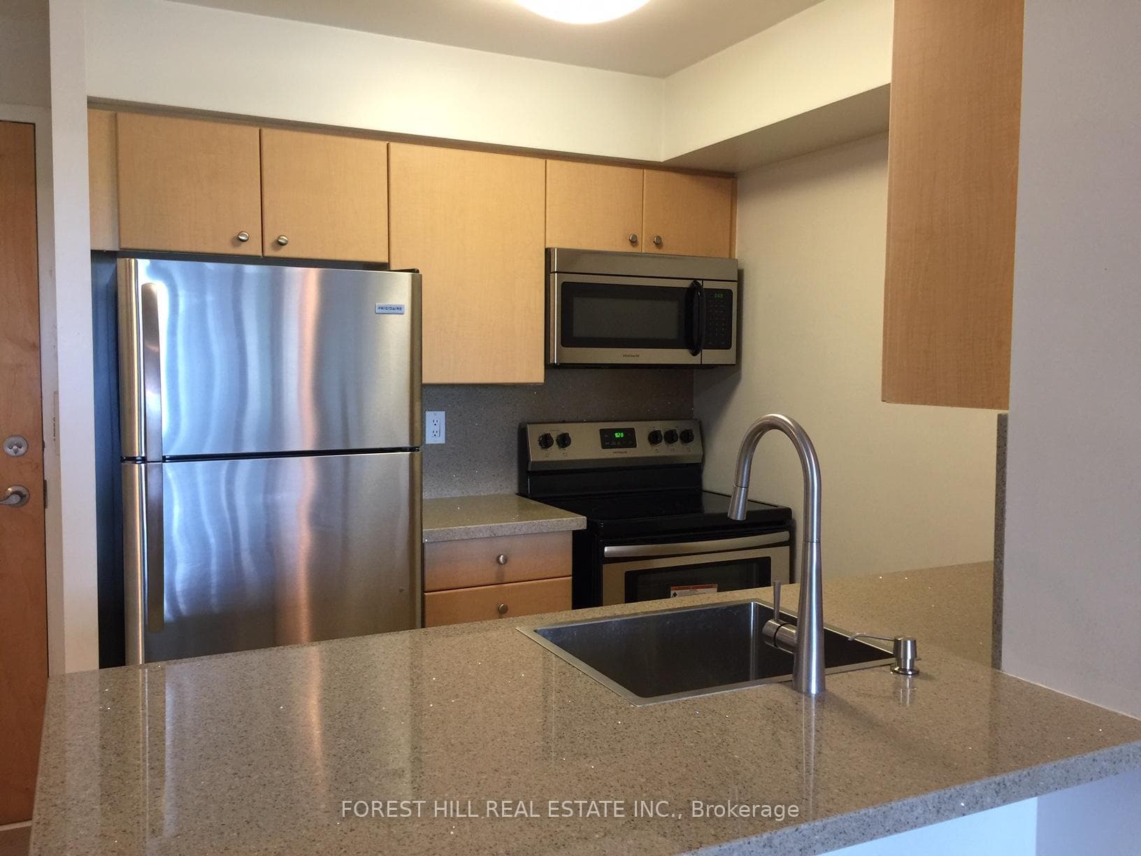 4968 Yonge Street Unit 505 photo 7