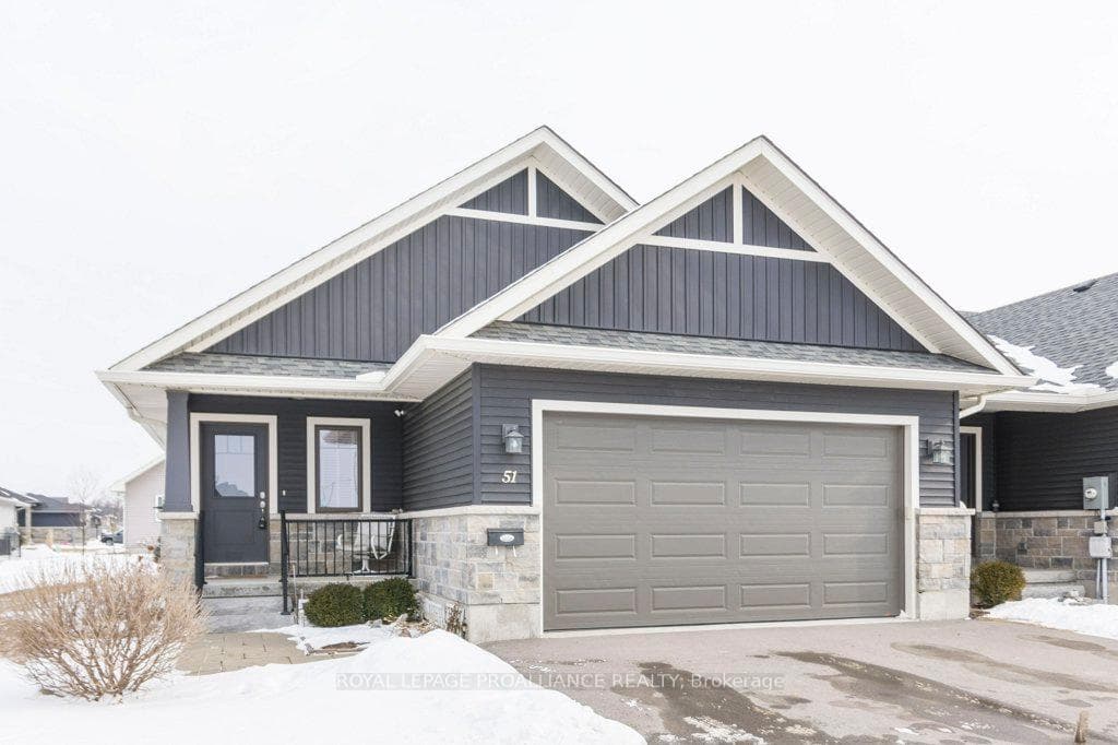 51 Sandhu Crescent photo 1