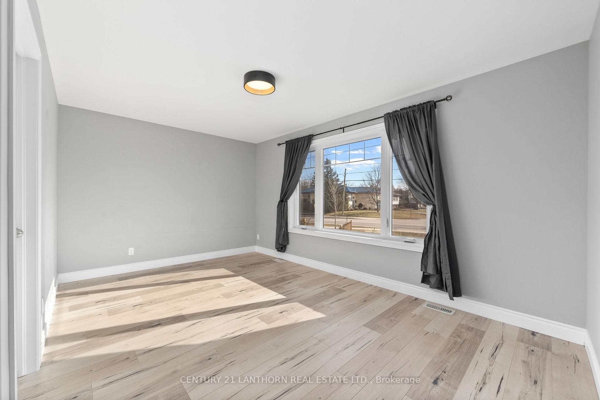 46 Talbot Street photo 18