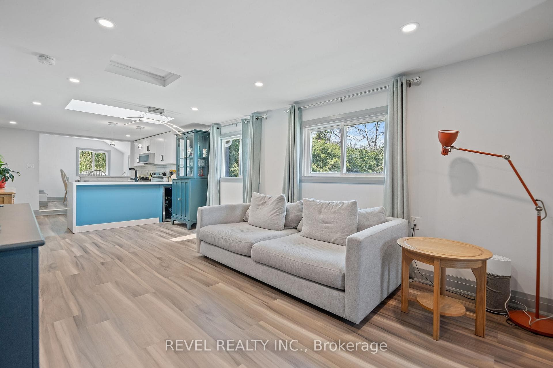 79 Joseph Street photo 8