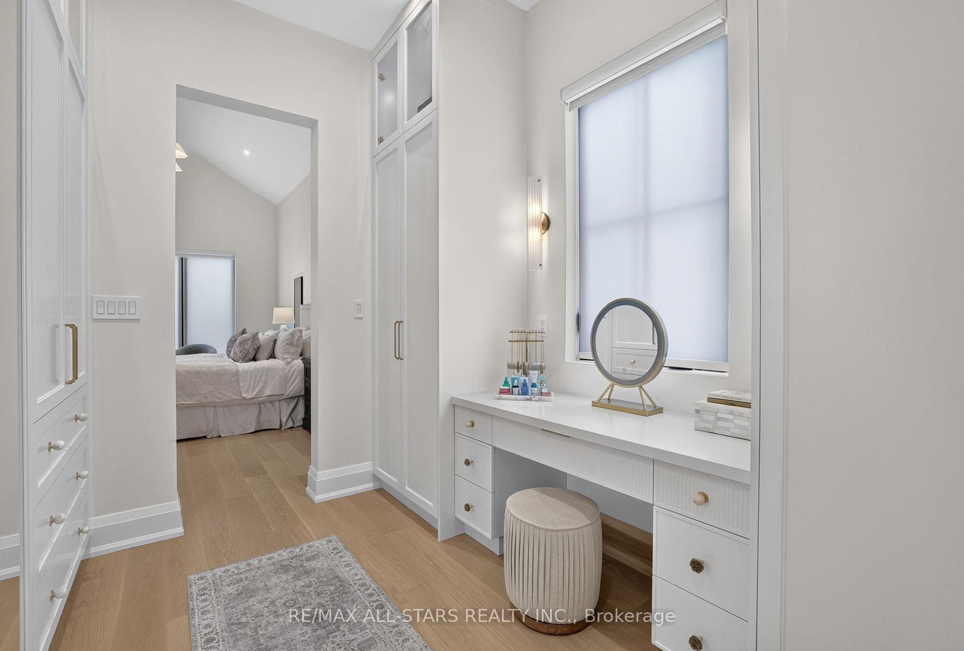 351 South Street photo 22