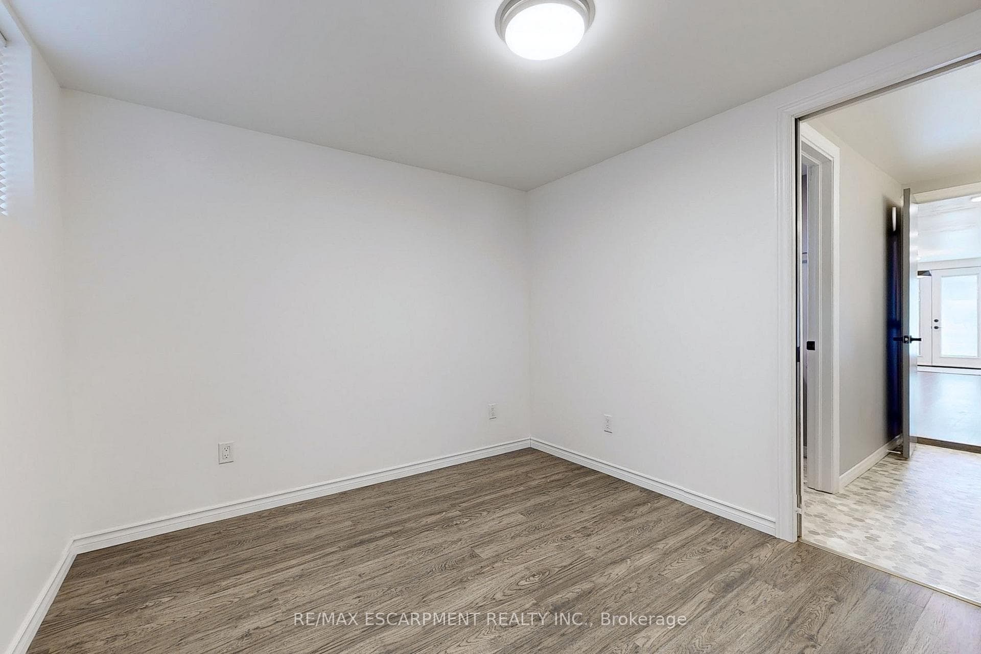 22 Uplands Drive Unit LOWER photo 16