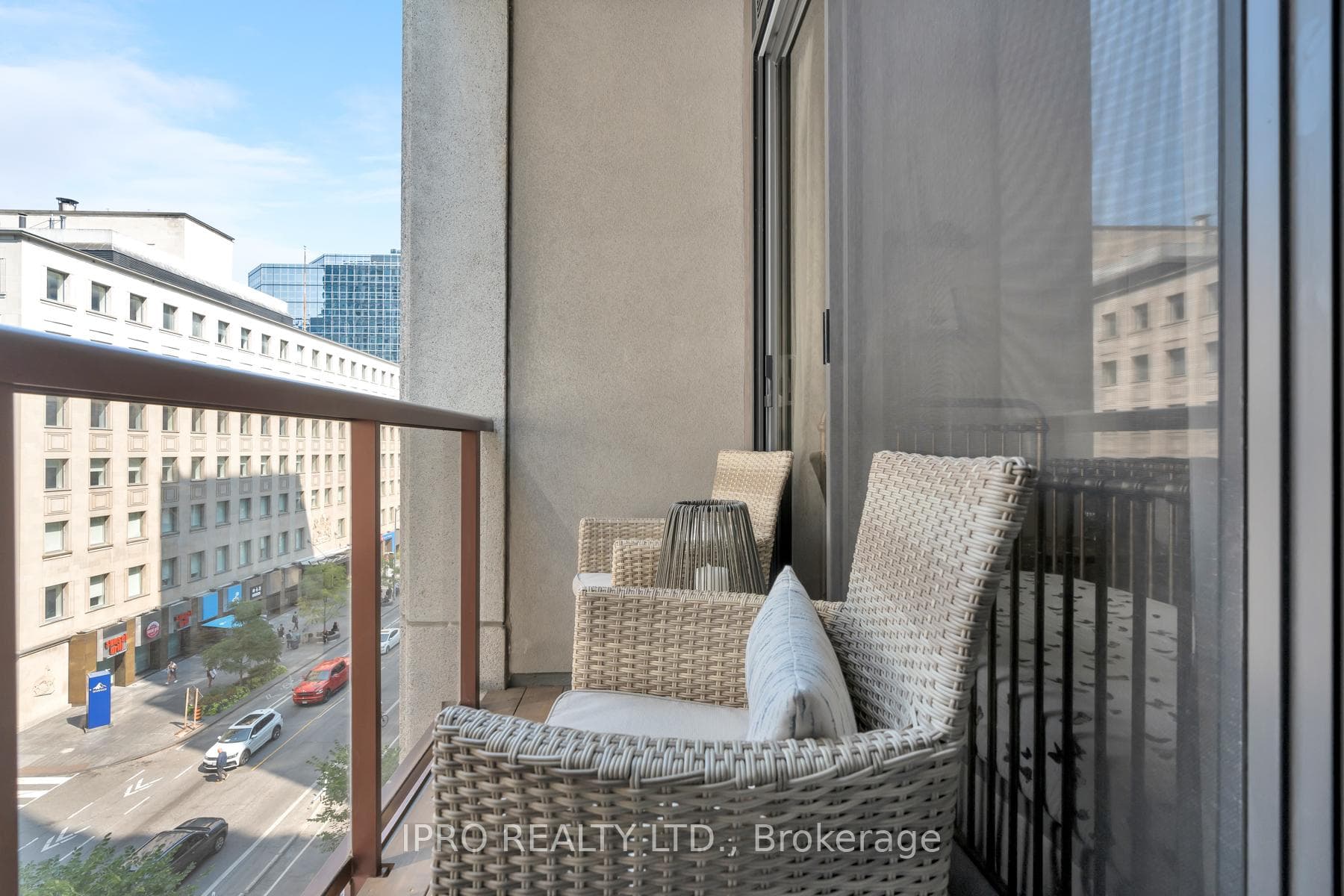 85 Bloor Street Unit 604 photo 27