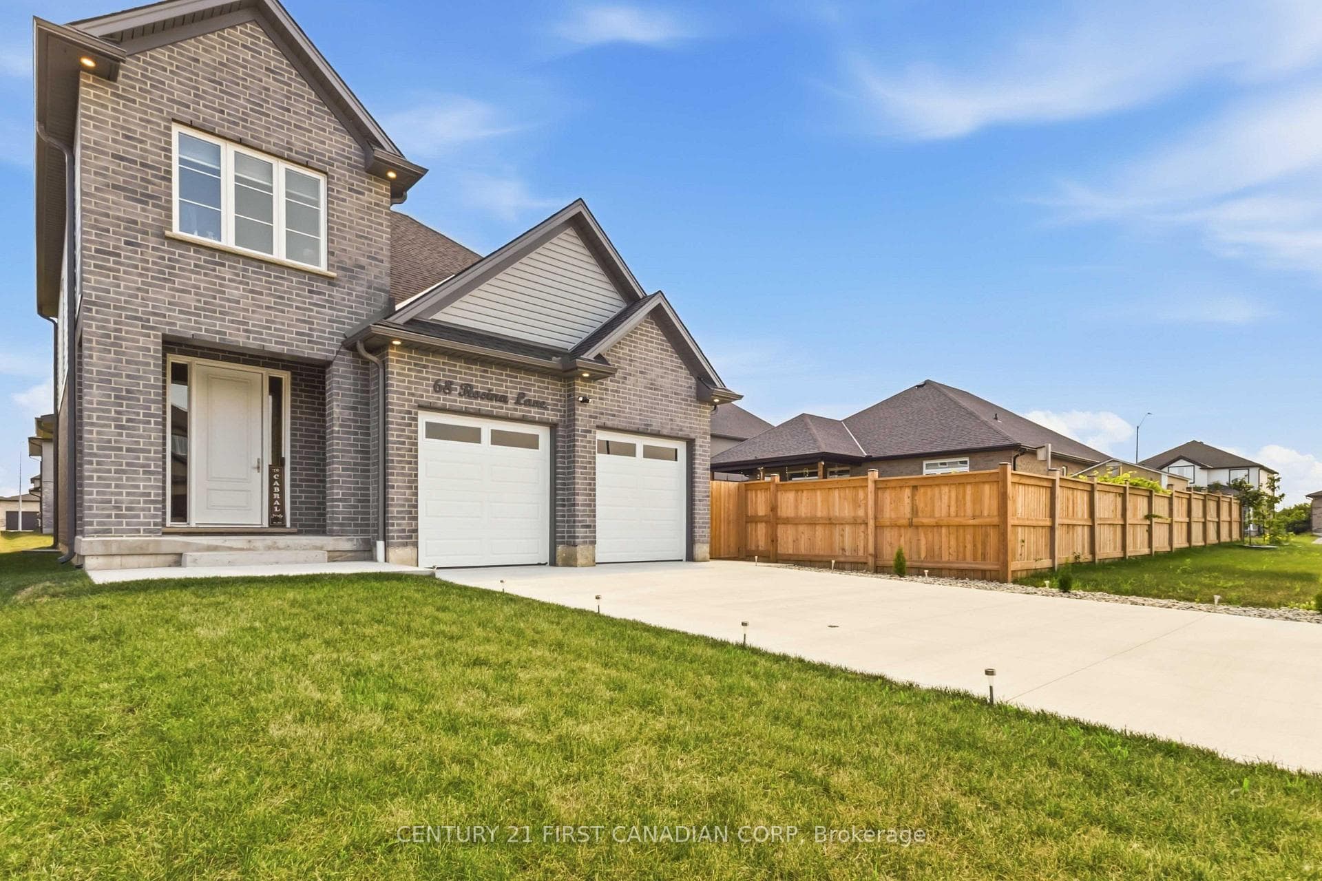68 Rosina Lane photo 4