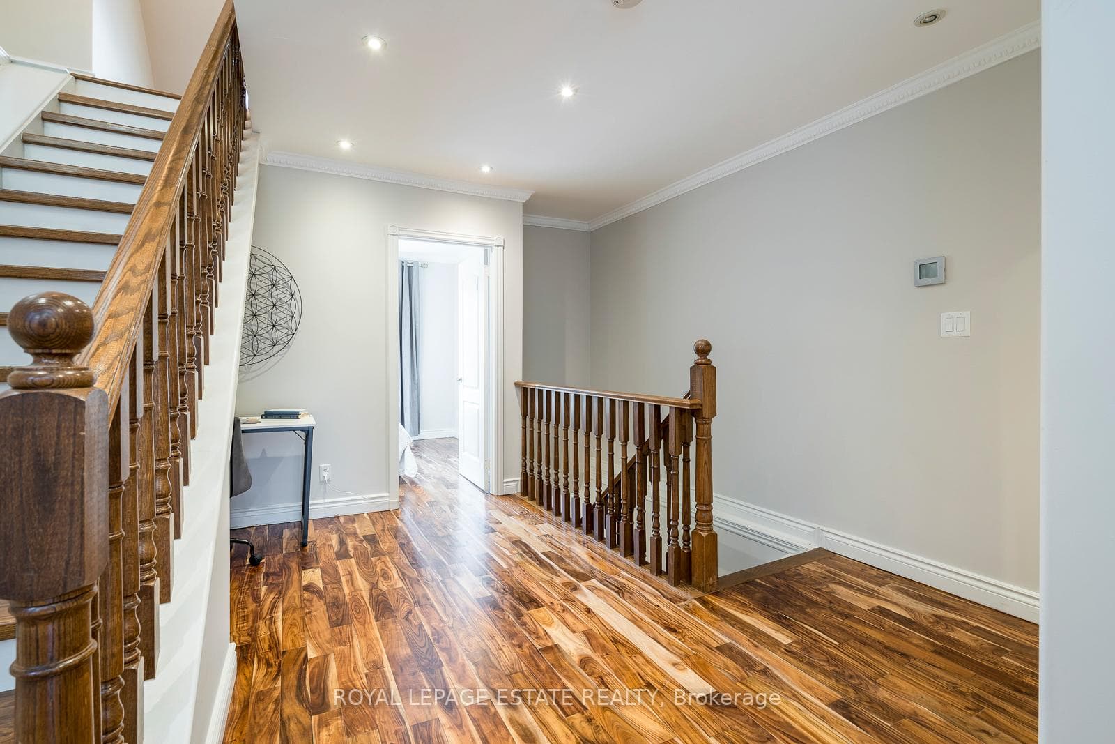 61 Leuty Avenue photo 13