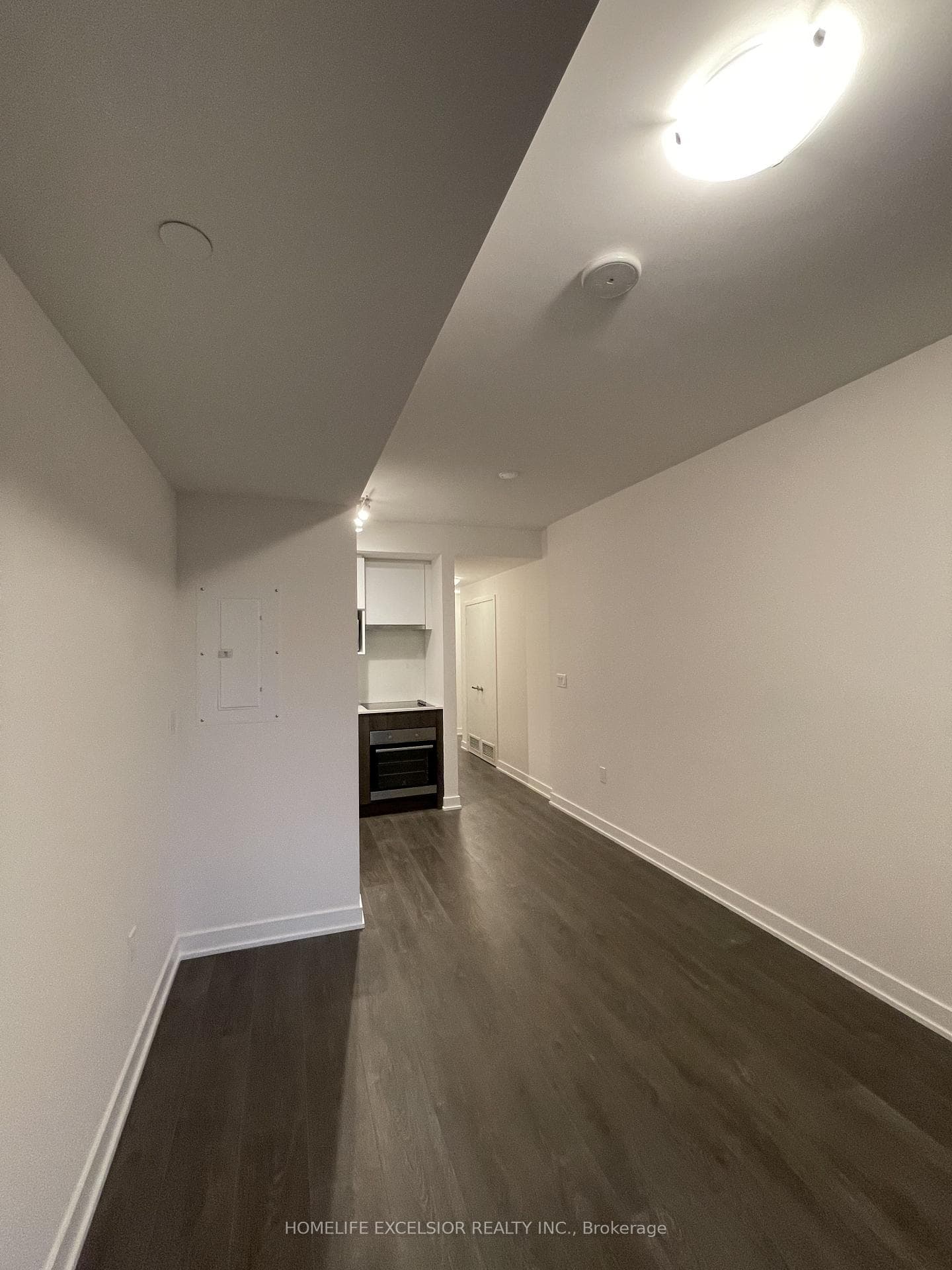 195 Redpath Avenue Unit 914 photo 8