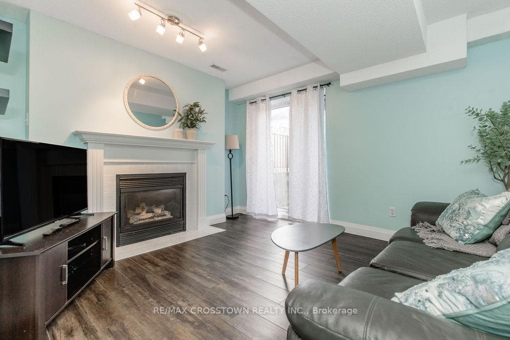9 Aikens Crescent photo 25