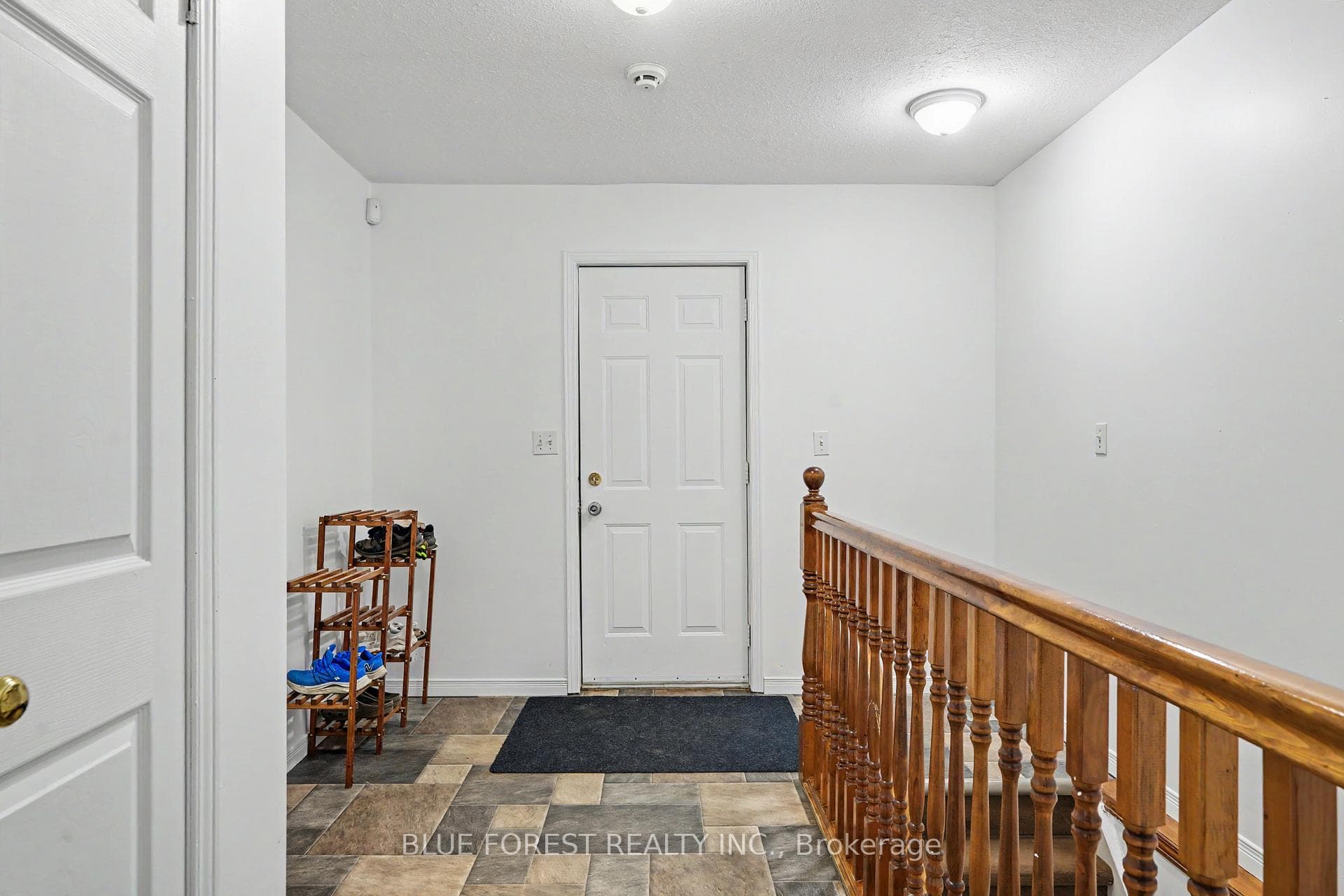 23706 Gray Line photo 32