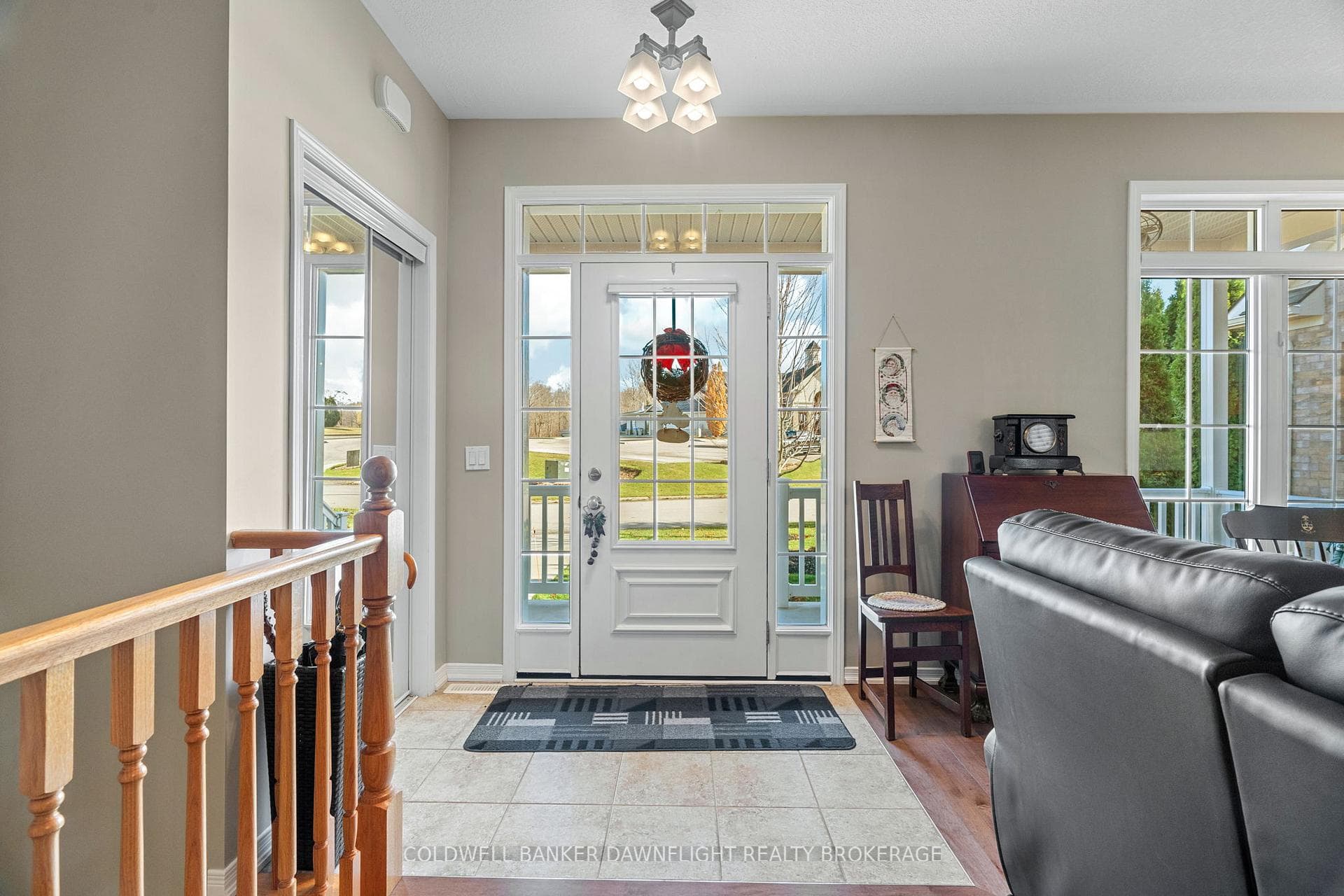 28 Macpherson Avenue Unit 28 photo 4