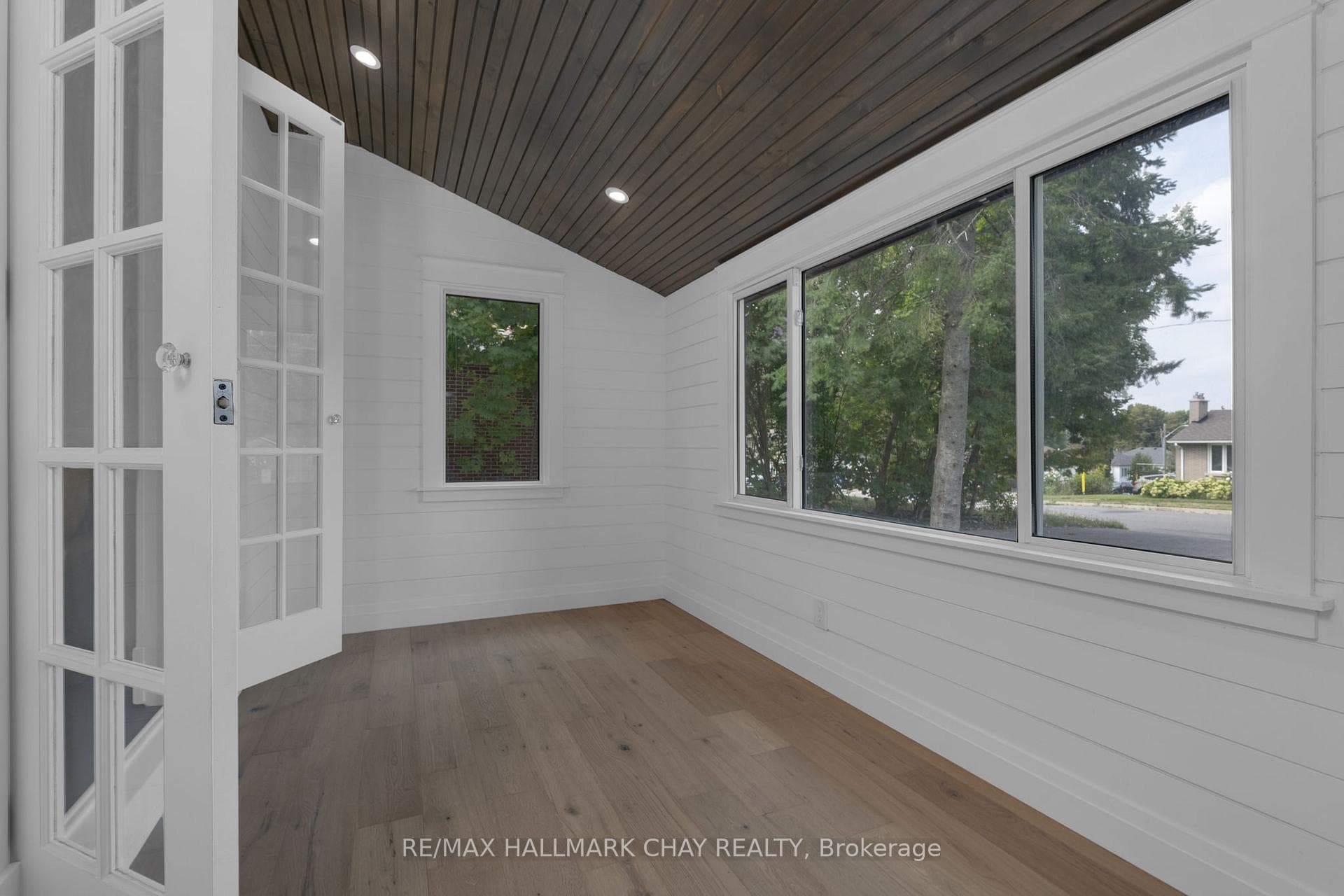 7 Napier Street photo 19