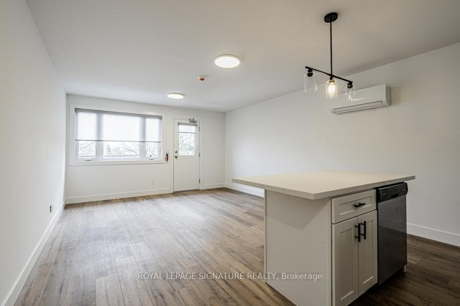 67 Oakmount Road Unit 3 photo 7