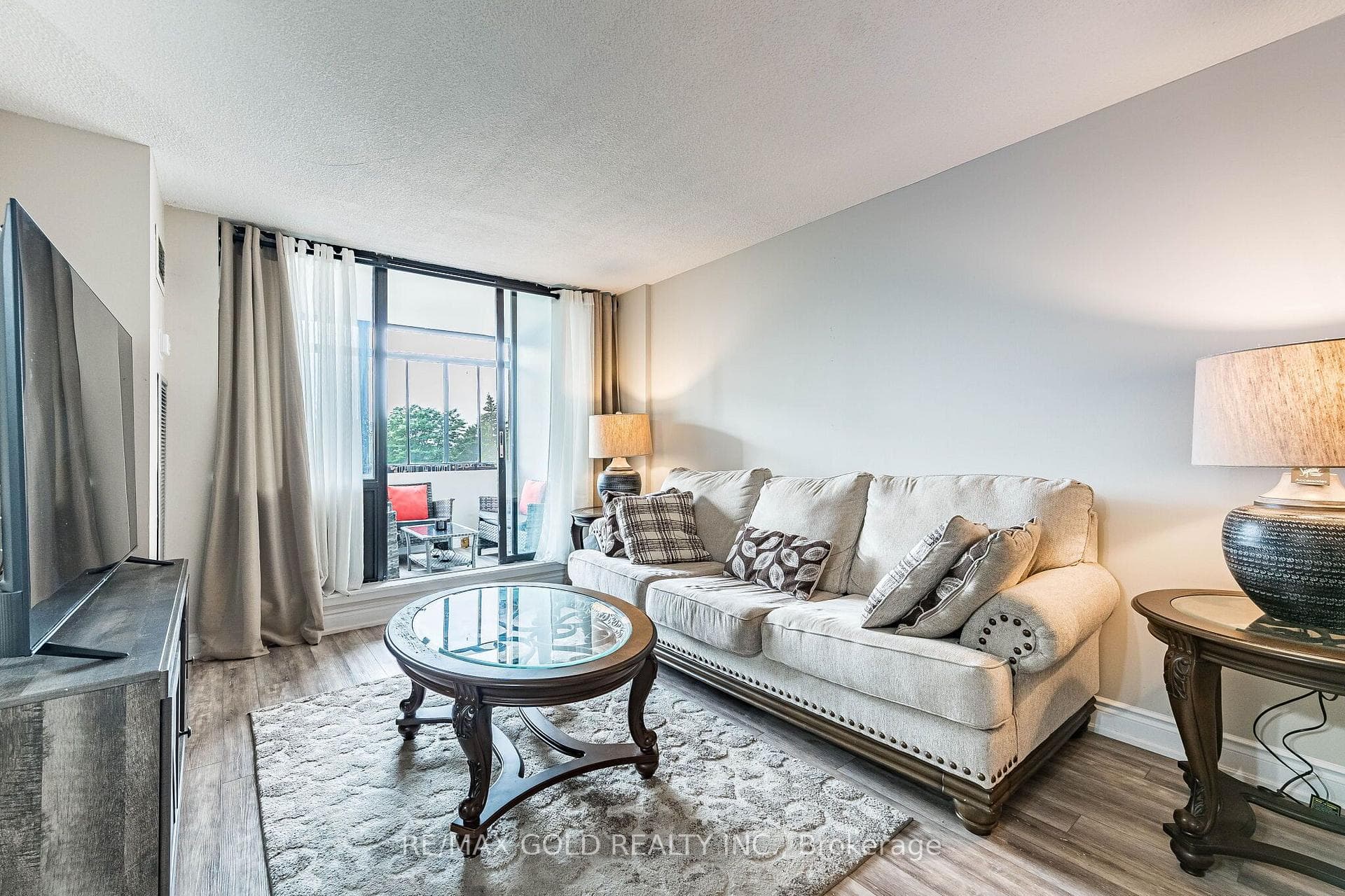 18 Knightsbridge Road Unit 508 photo 15