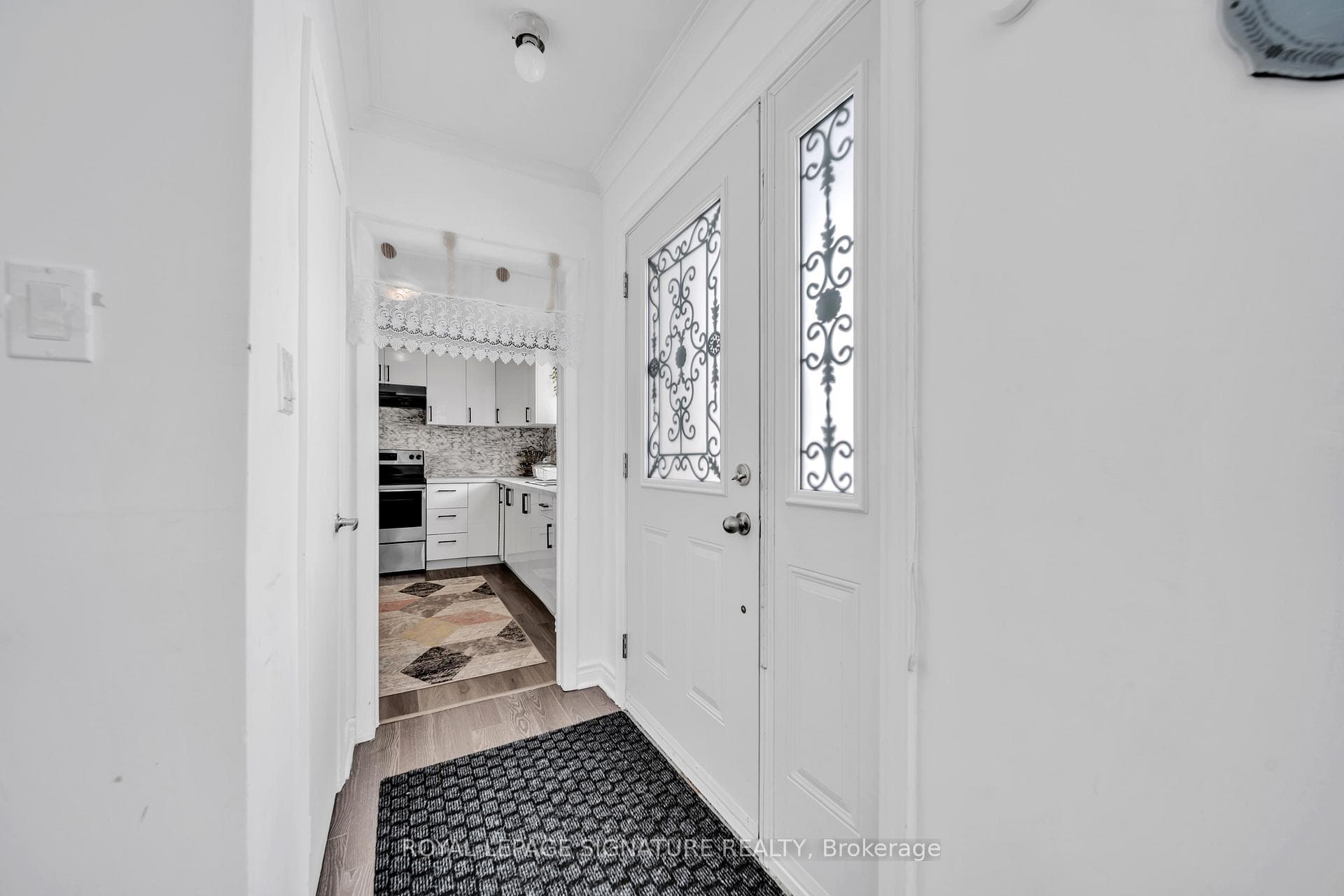 217 Moore Park Avenue photo 6