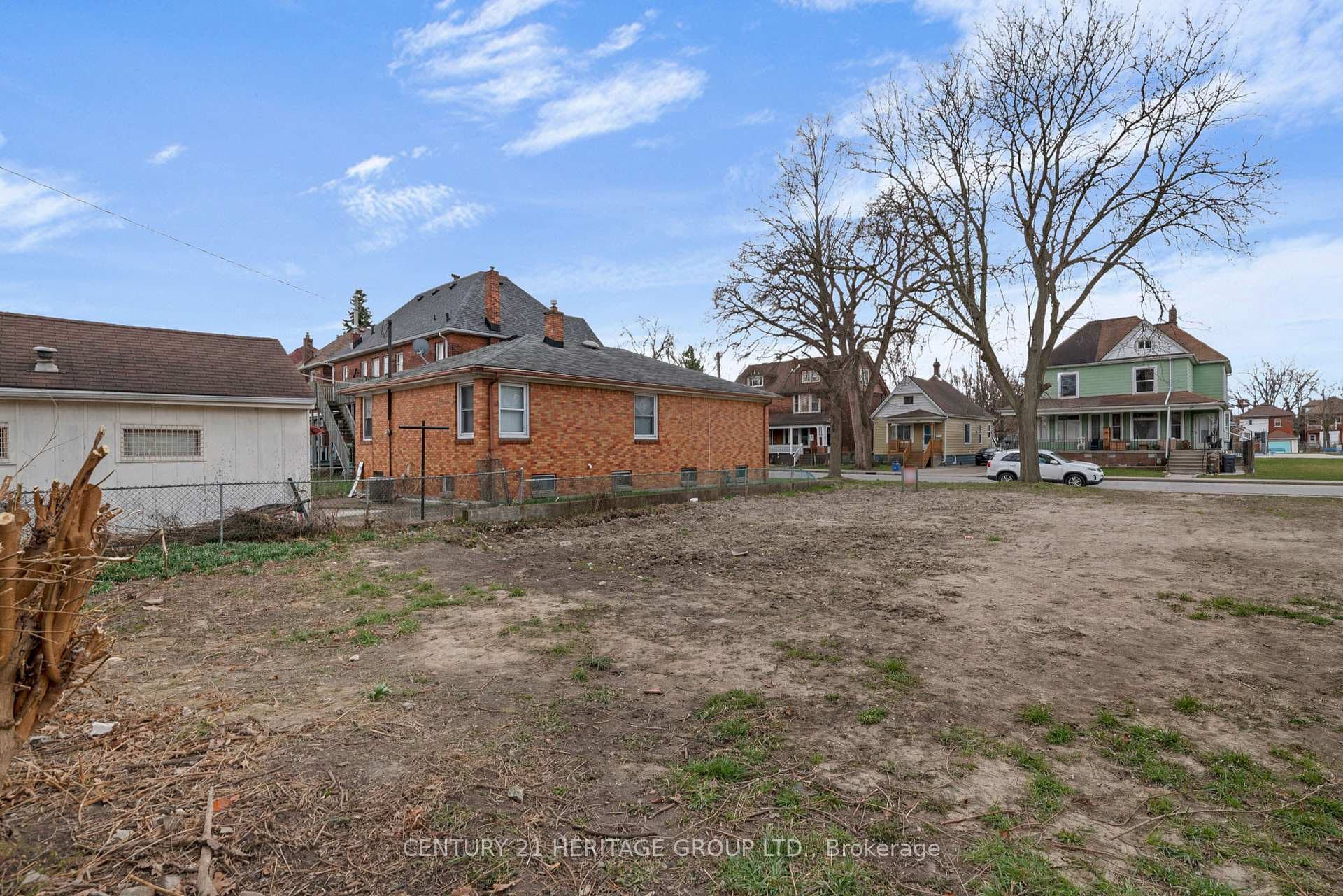 728 Church Street photo 4