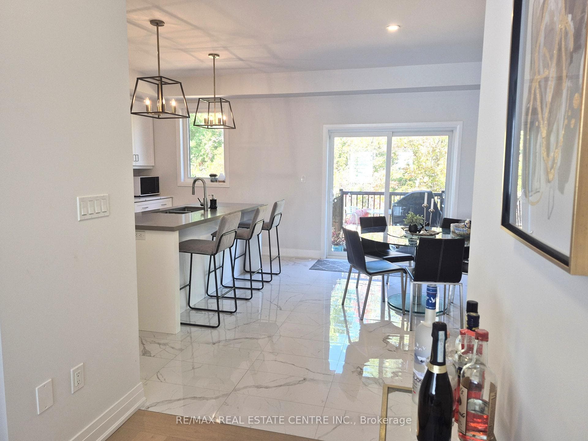 46 Windtree Way photo 10