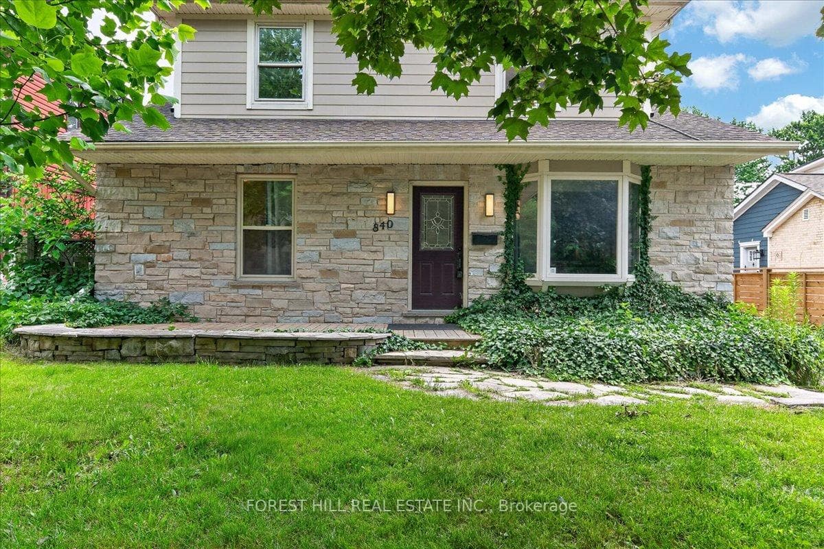 840 Maitland Street photo 2