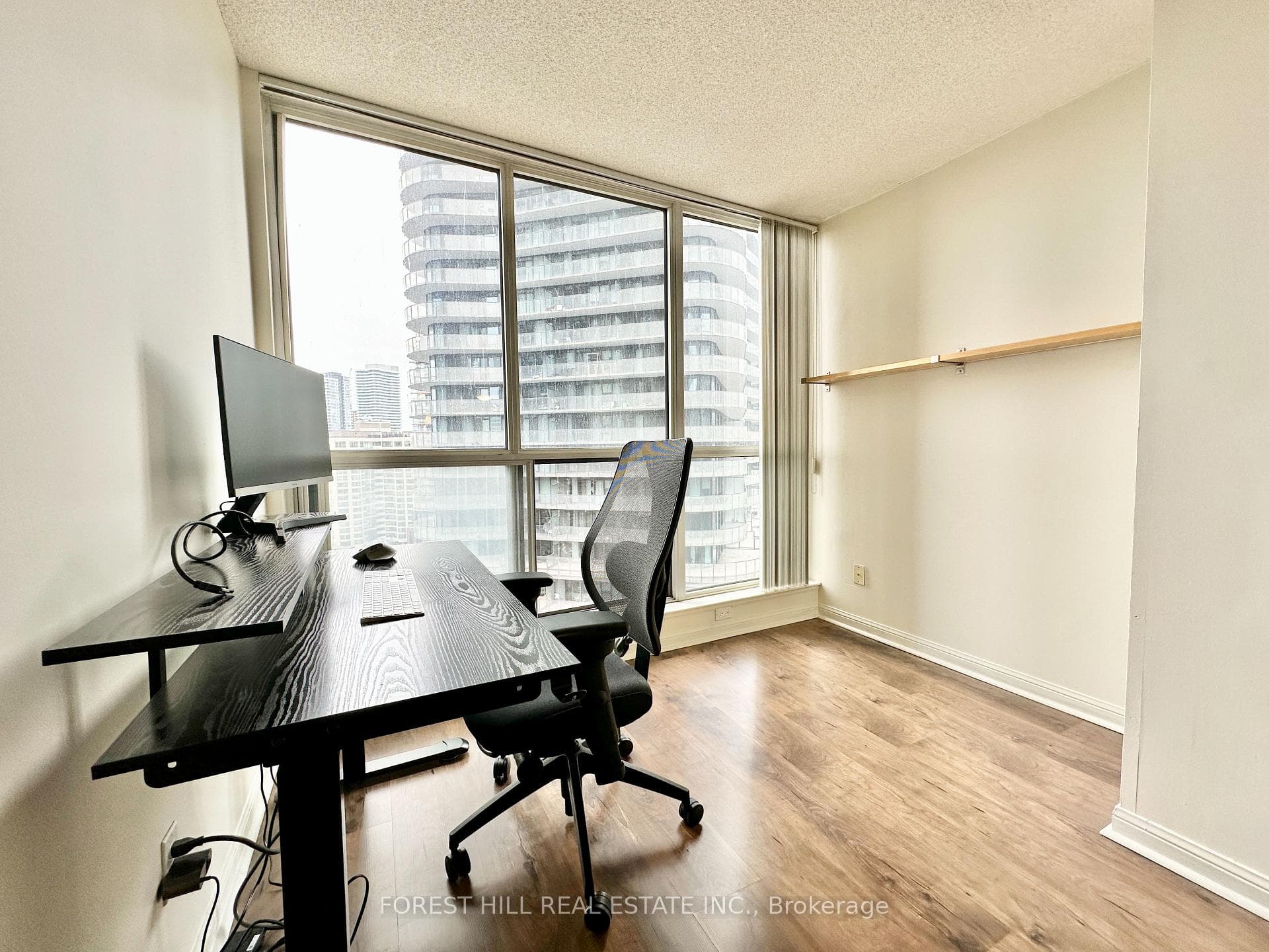 24 Wellesley Street Unit 1612 photo 12