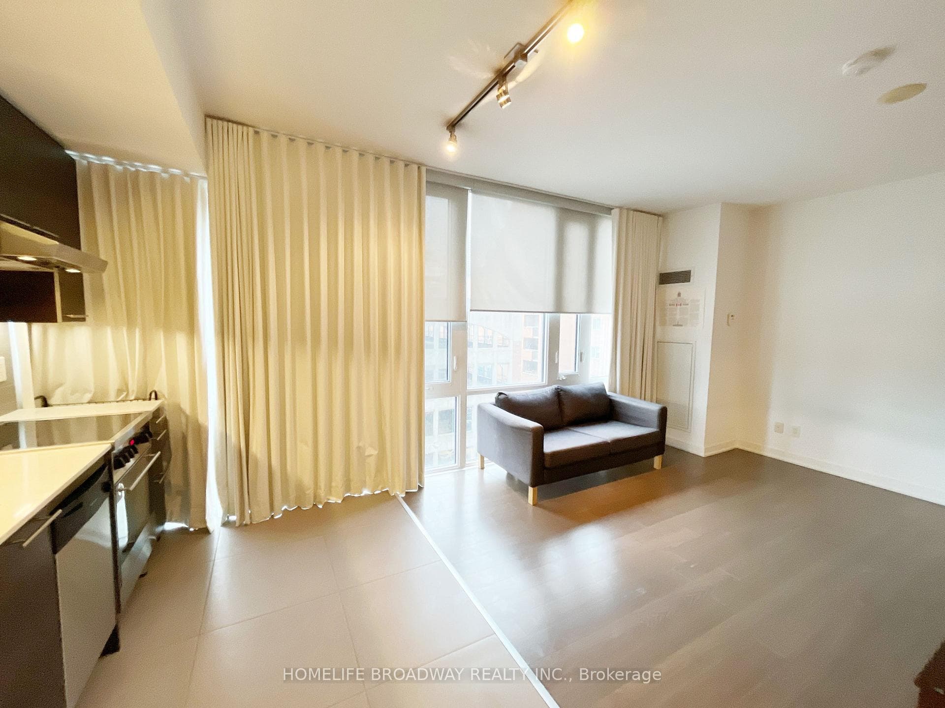 1 Market Street Unit 416 photo 5