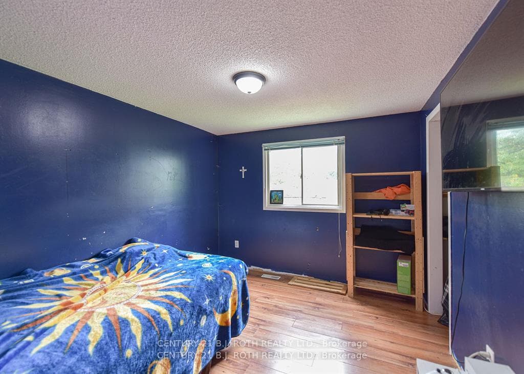 2 Deerpark Drive photo 16