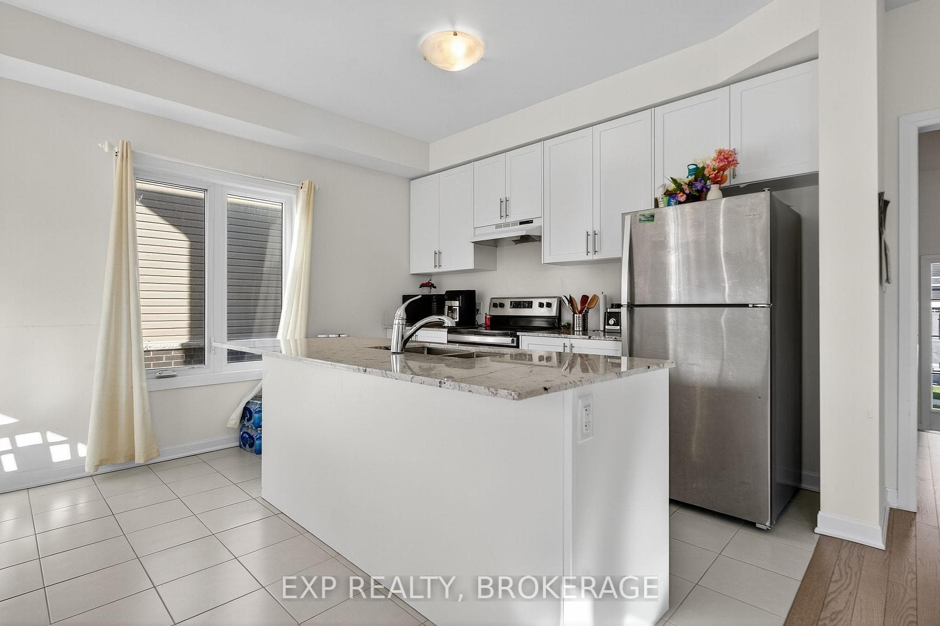 73 OAKMONT Drive photo 16