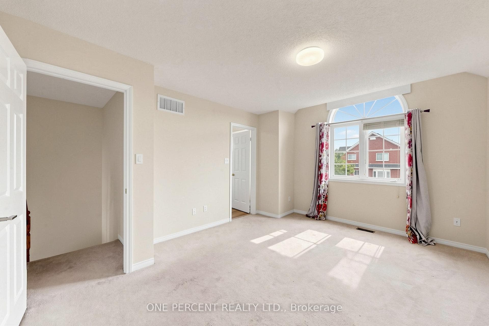 1149 Ormond Drive photo 23