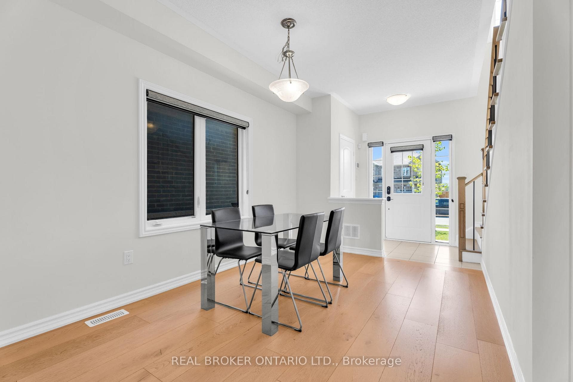 125 Werry Avenue photo 7