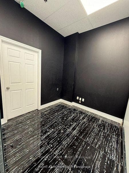 1 De Boers Drive Unit 105 photo 6
