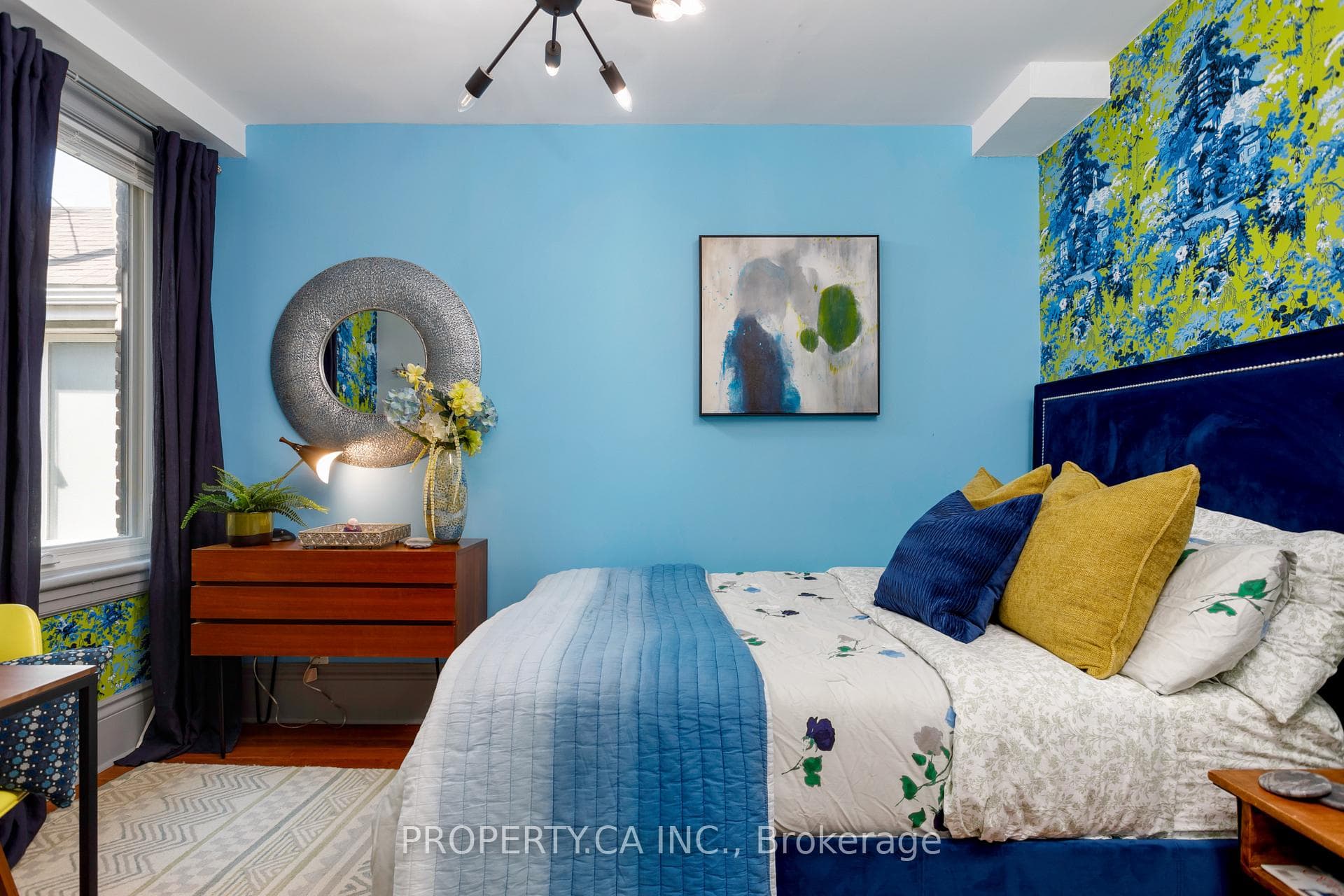 458 Roxton Road photo 22