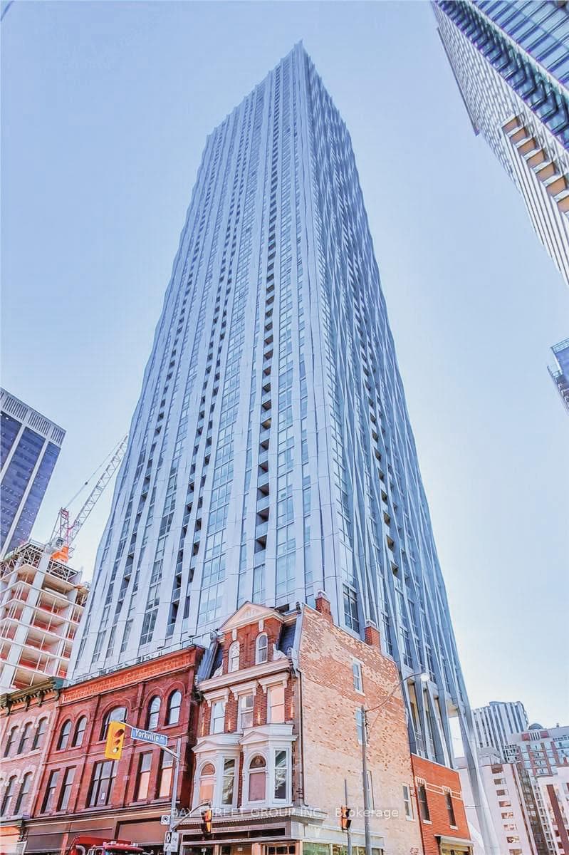 1 Yorkville Avenue Unit 2503 photo 1