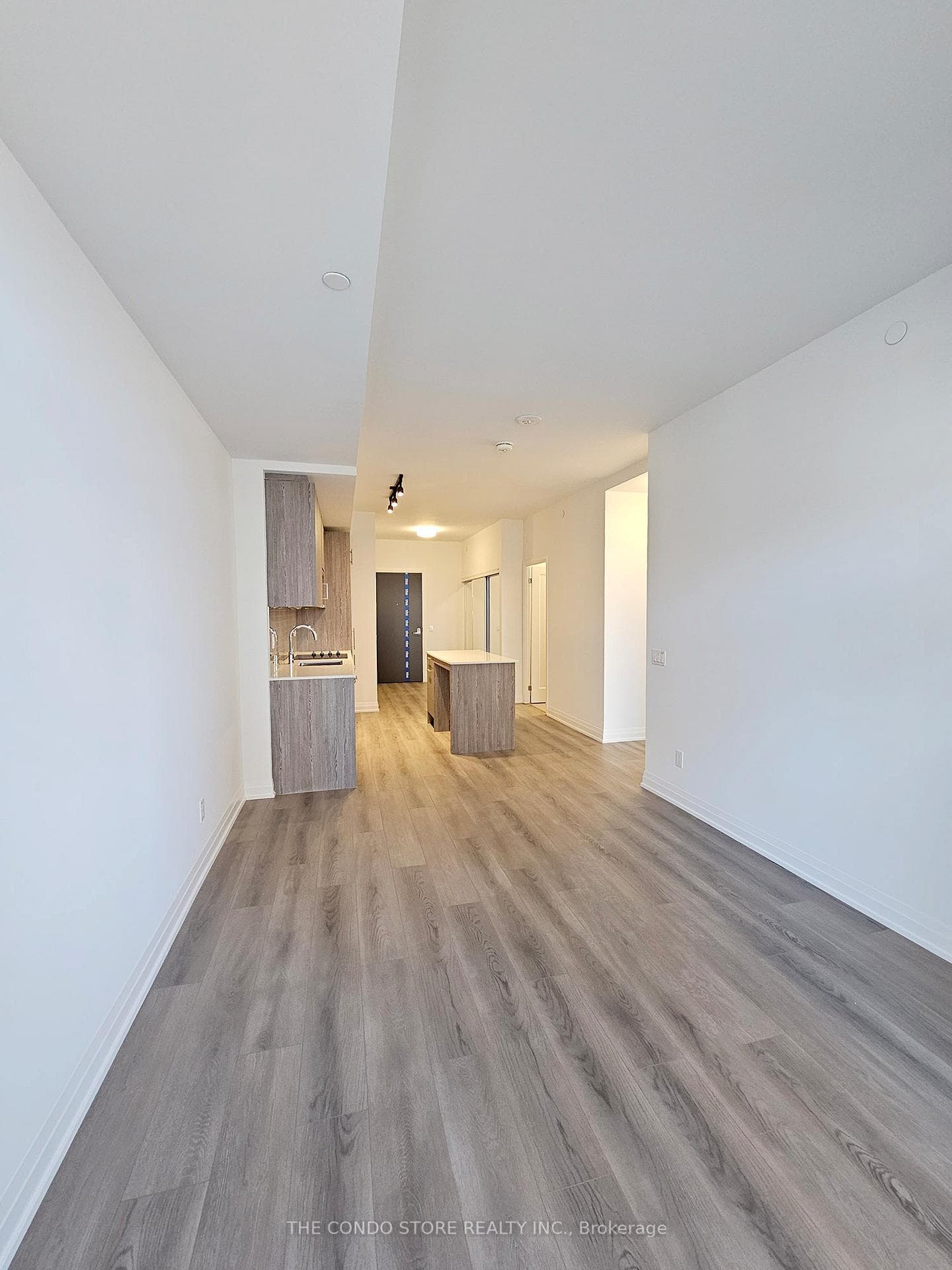 286 Main Street Unit 307 photo 7