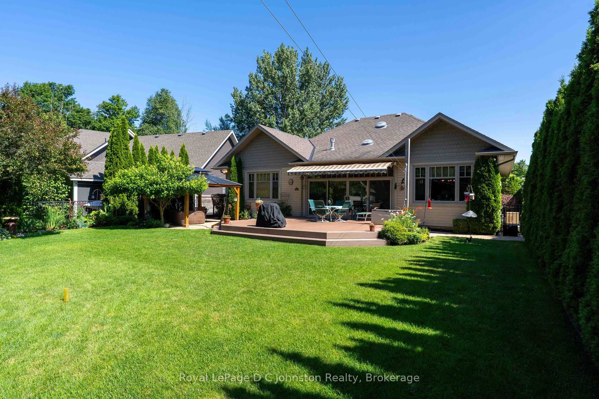 569 Creekwood Drive photo 9