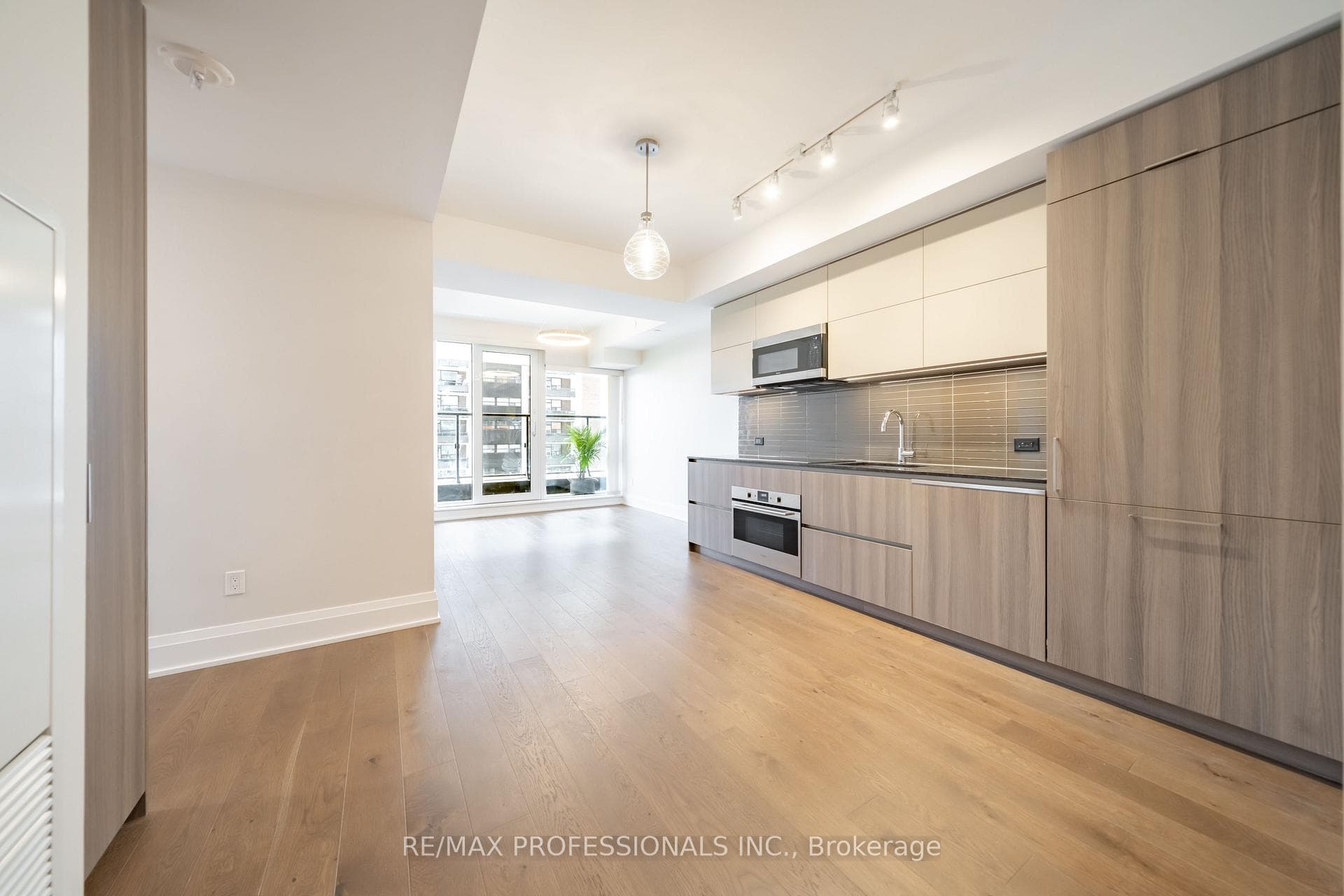 21 Park Street Unit 816 photo 11