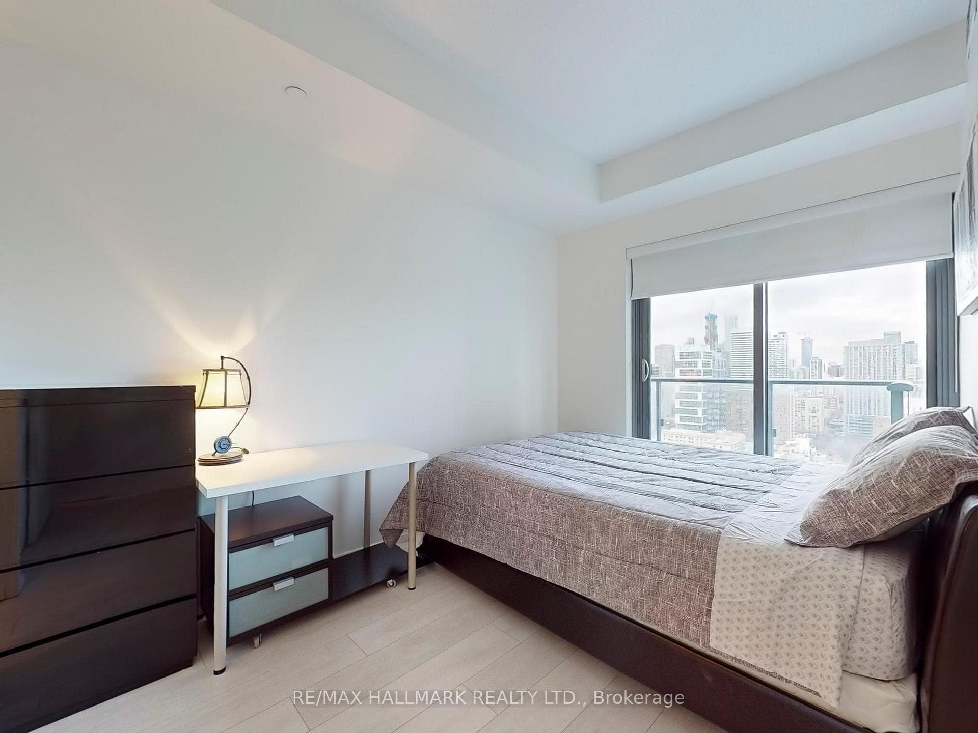 159 Dundas Street Unit 2906 photo 7
