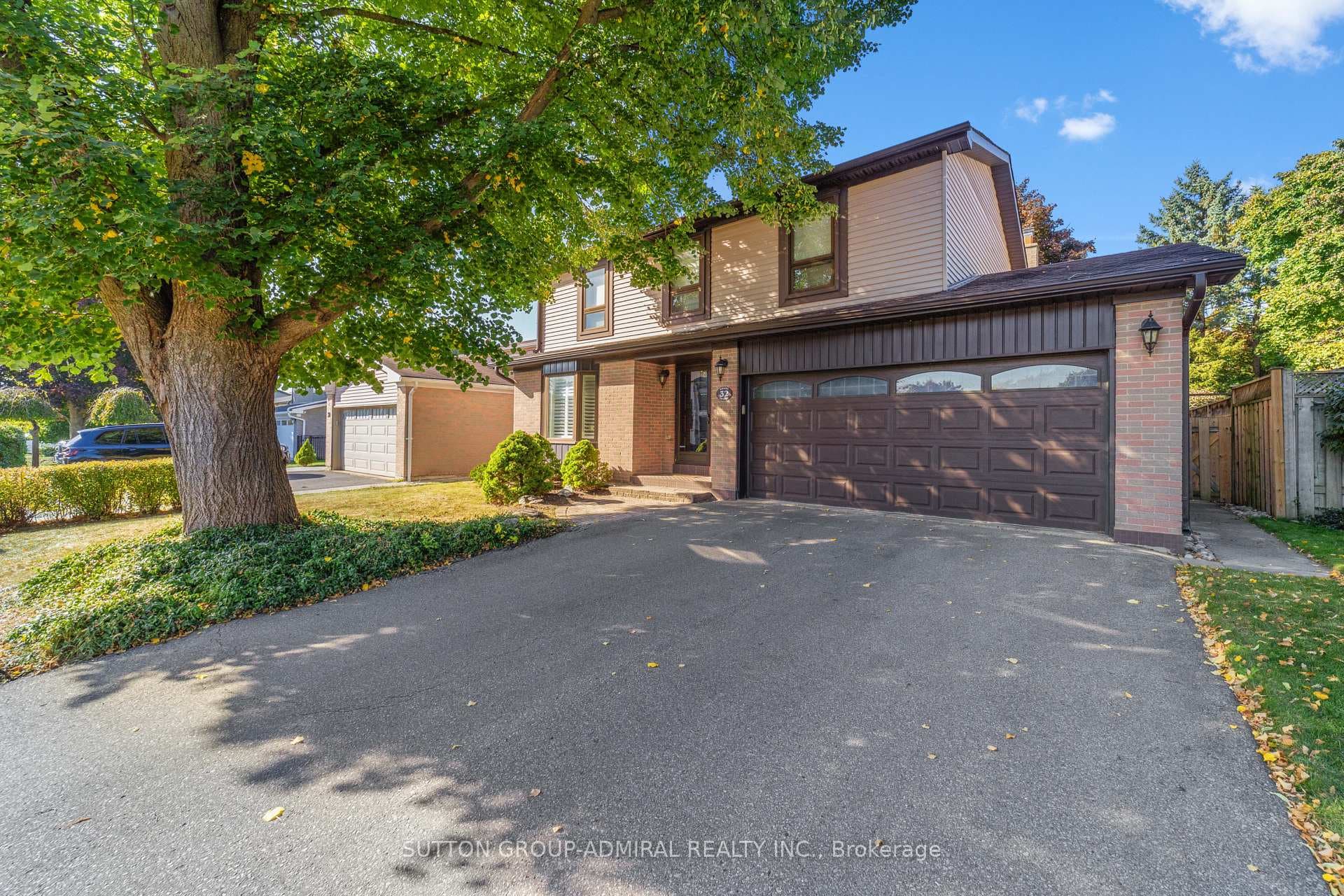 32 Mayvern Crescent photo 1