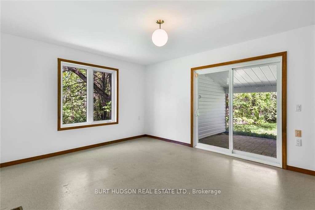 4 WASHBURN Road photo 16