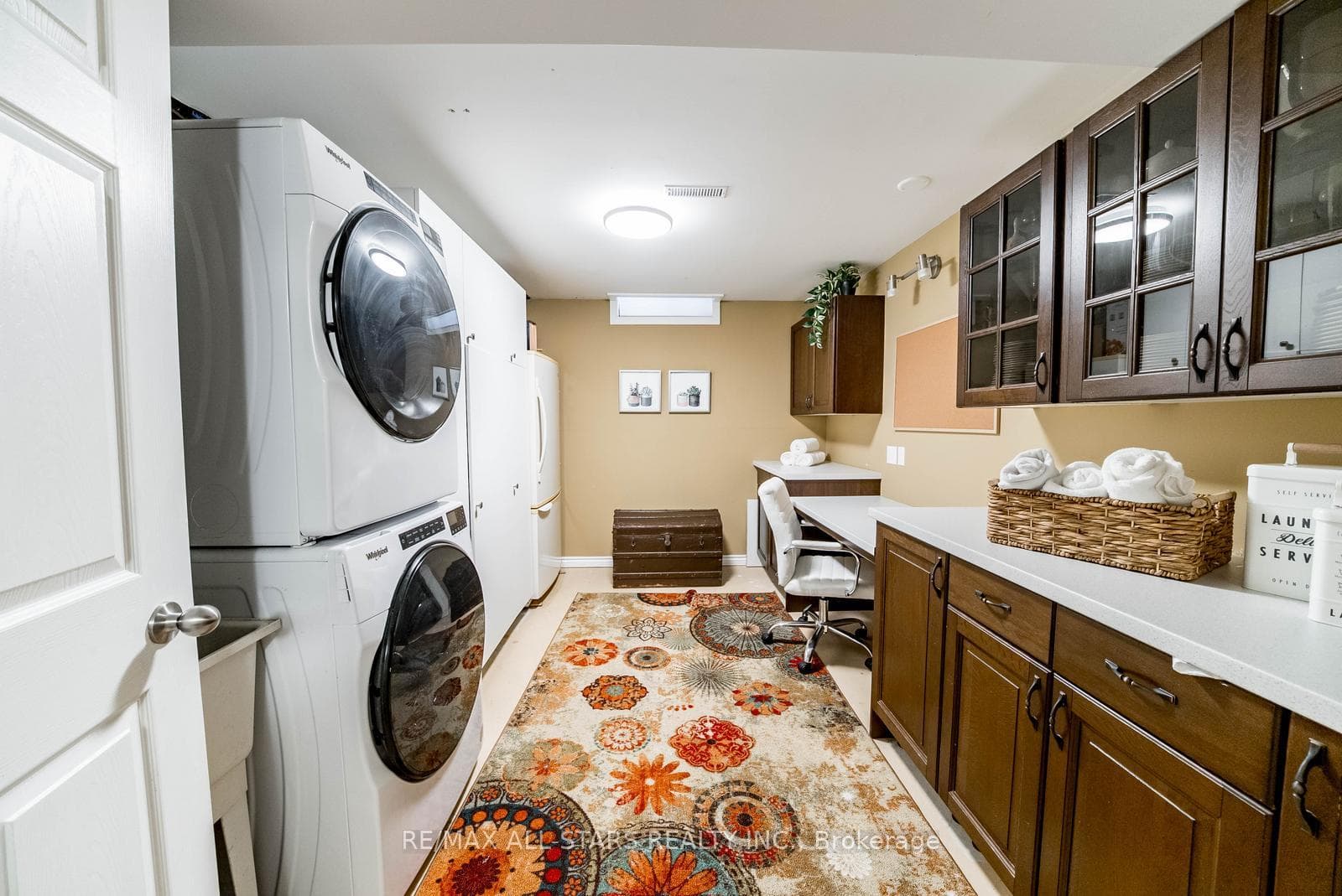 1 Alderwood Street photo 35