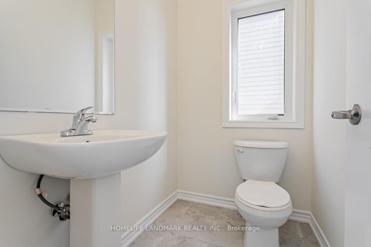 672 Grand Ridge Avenue photo 27