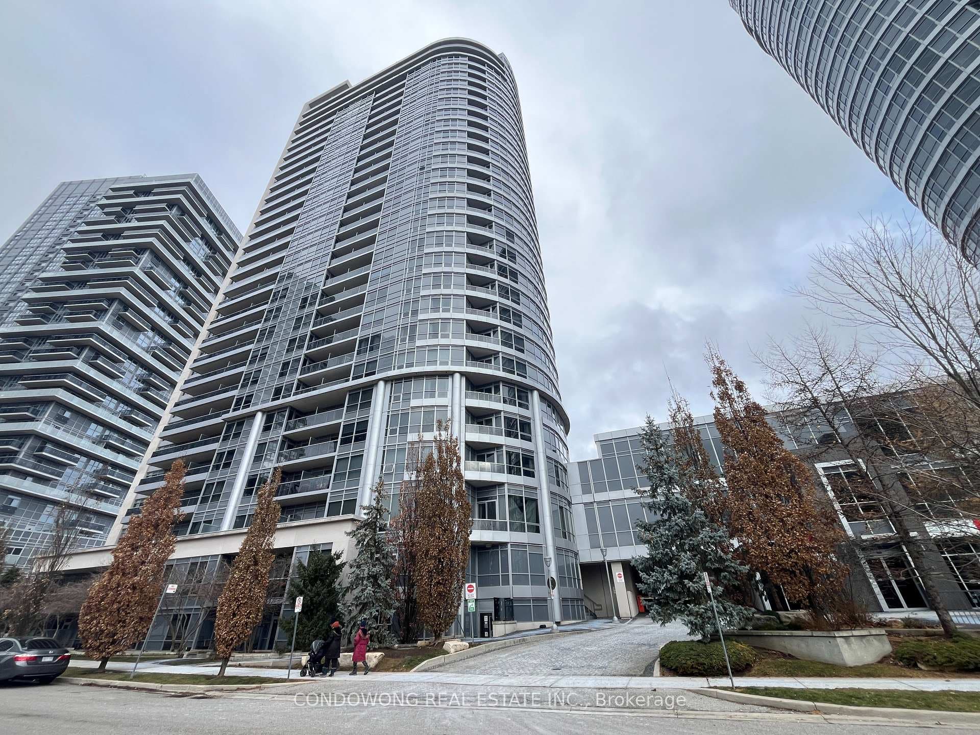 181 Village Green Square Unit 2321 photo 1