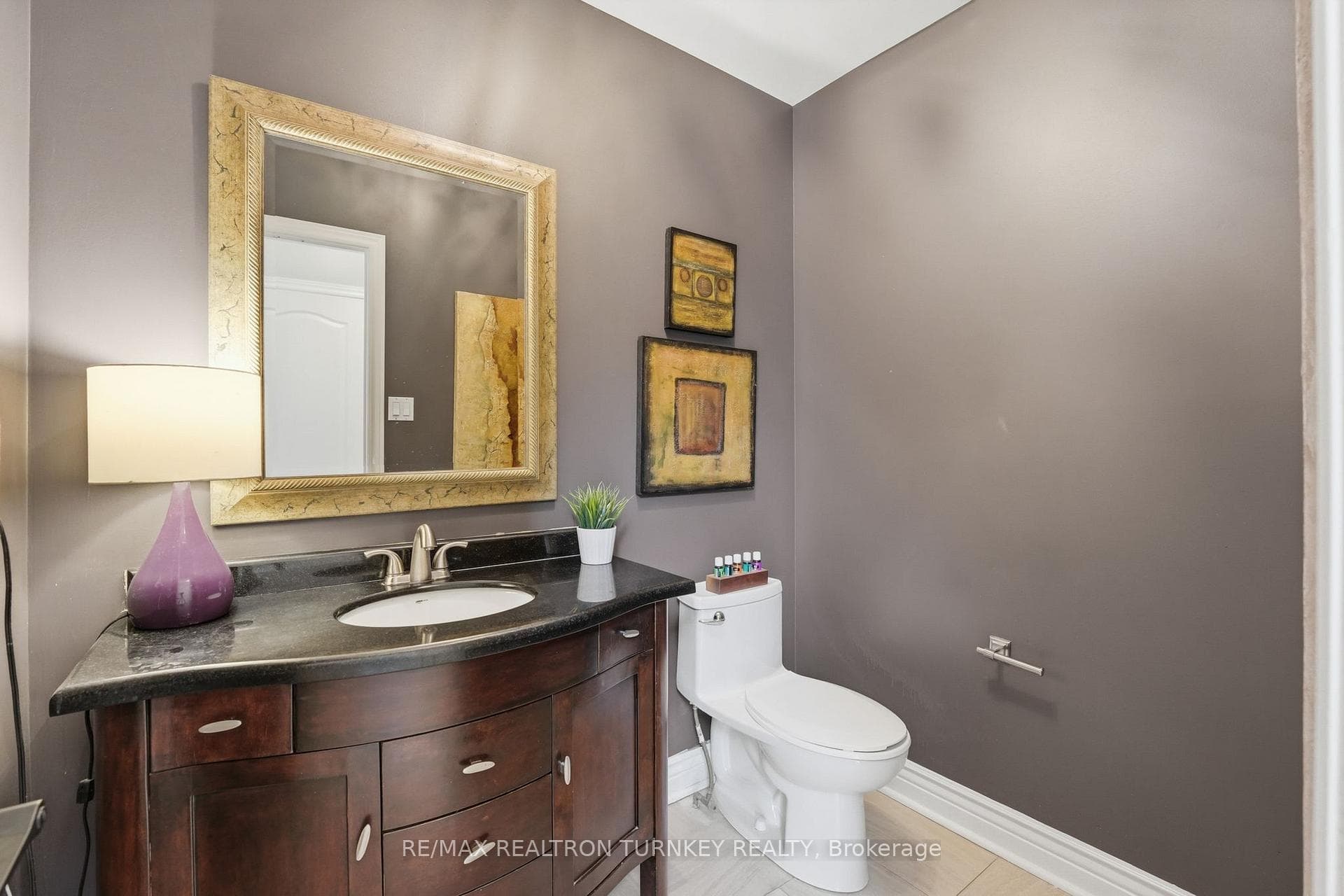 Shared 2nd-Floor THIRD Bathroom