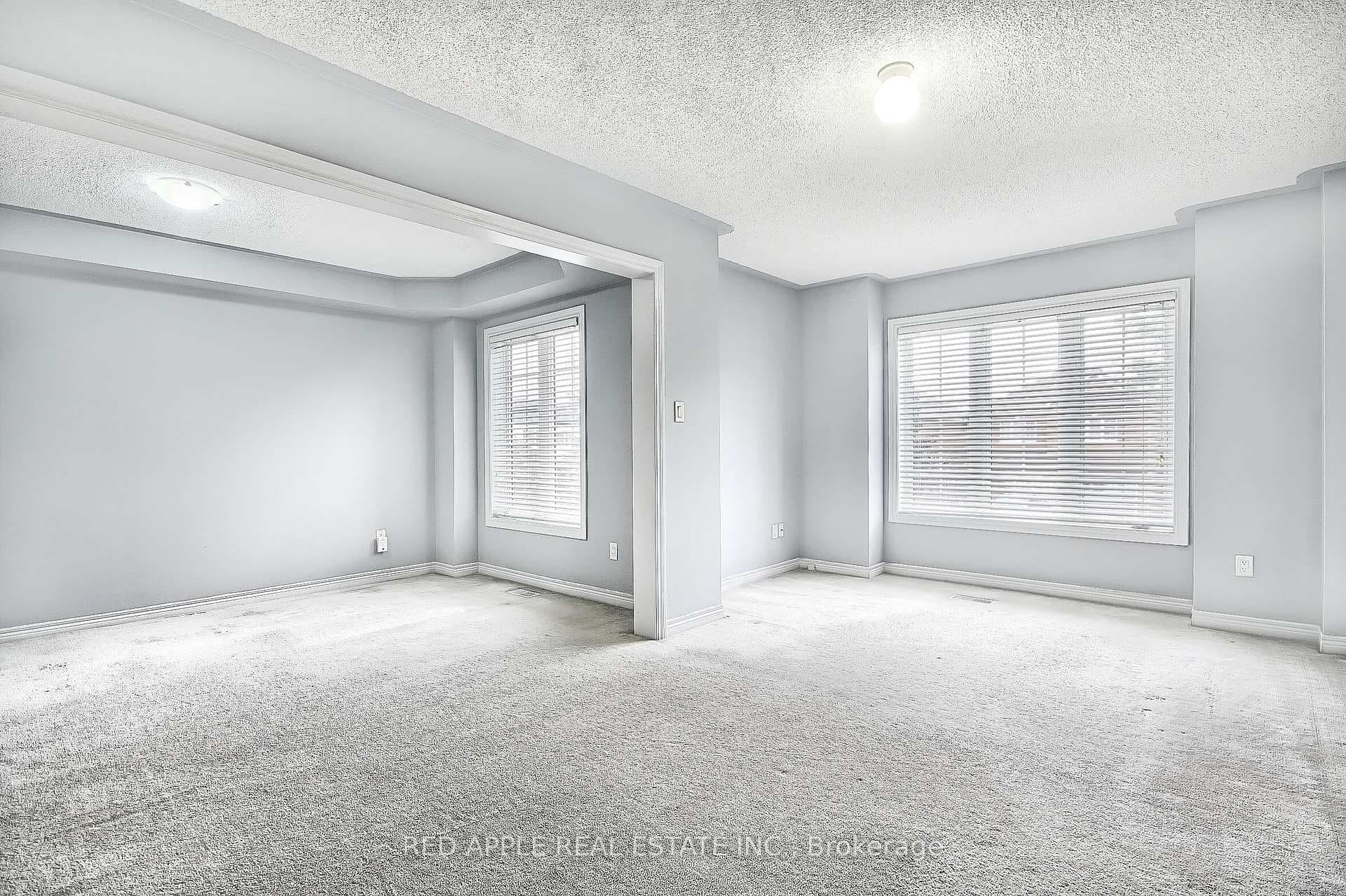 176 Matthew Boyd Crescent photo 7