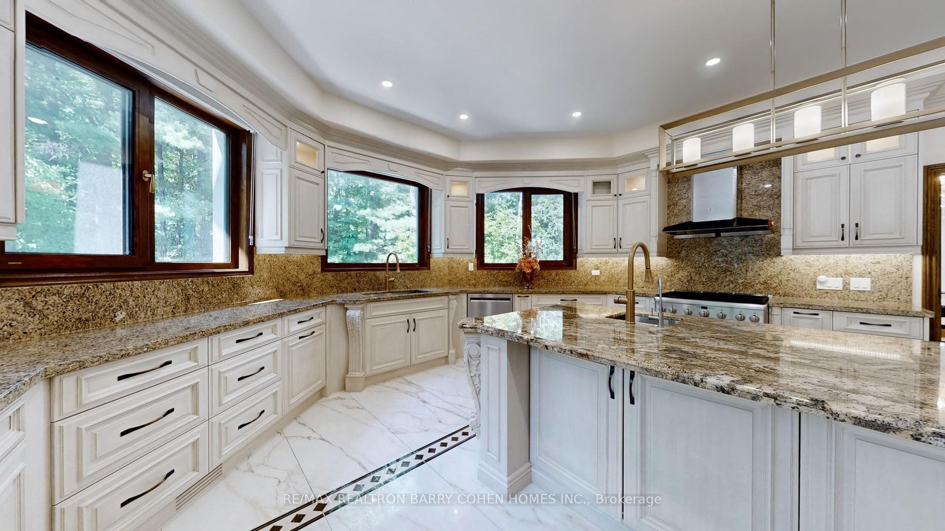 30 Marcus Court photo 19