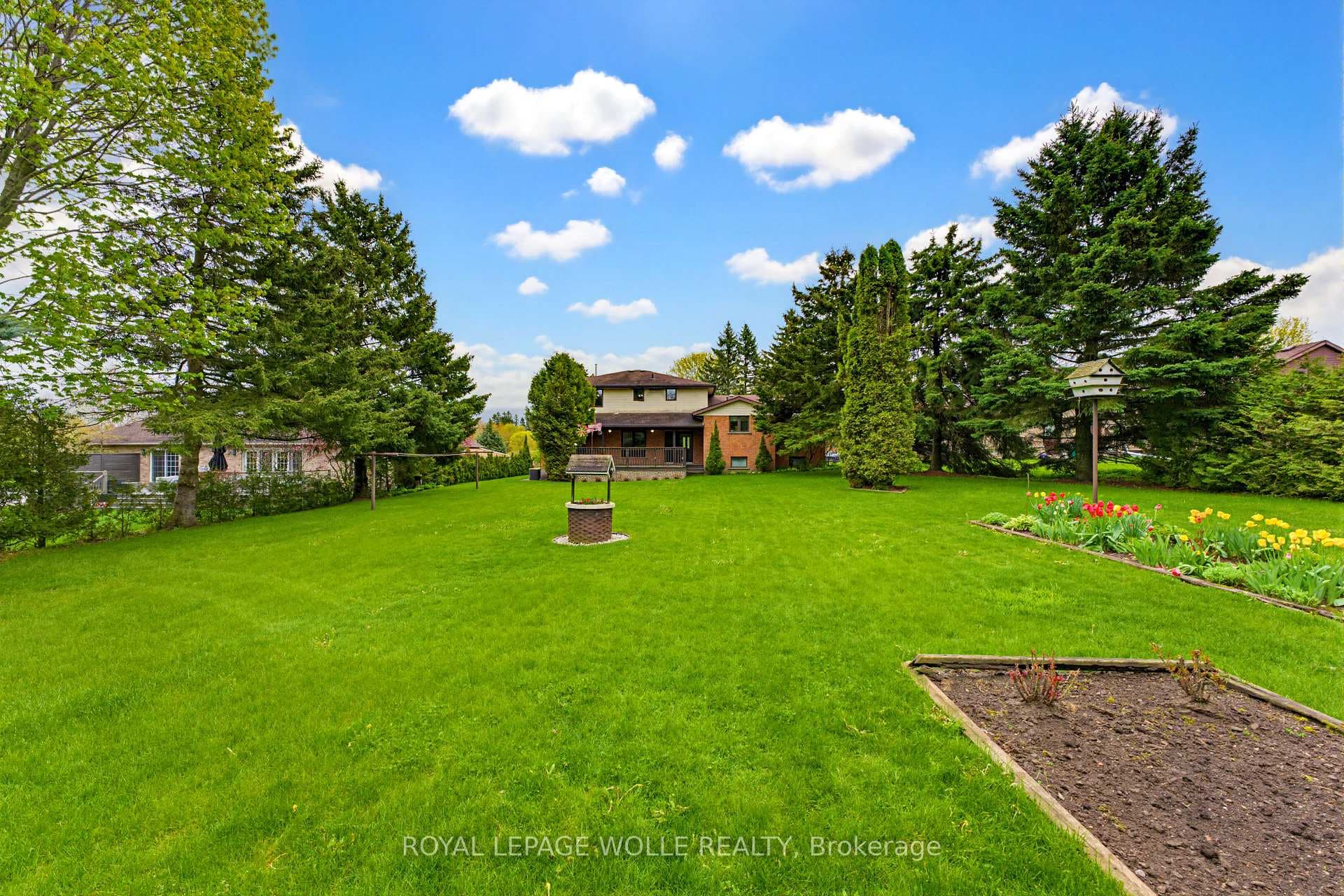 64 Hilltop Court photo 41