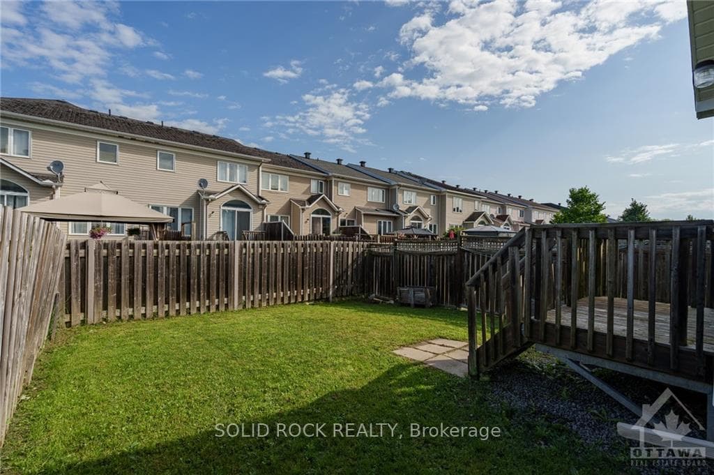 257 MONACO Place photo 20