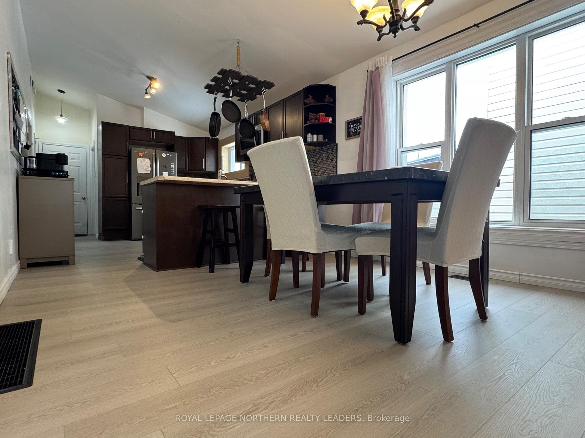 283 Spruce Street photo 14