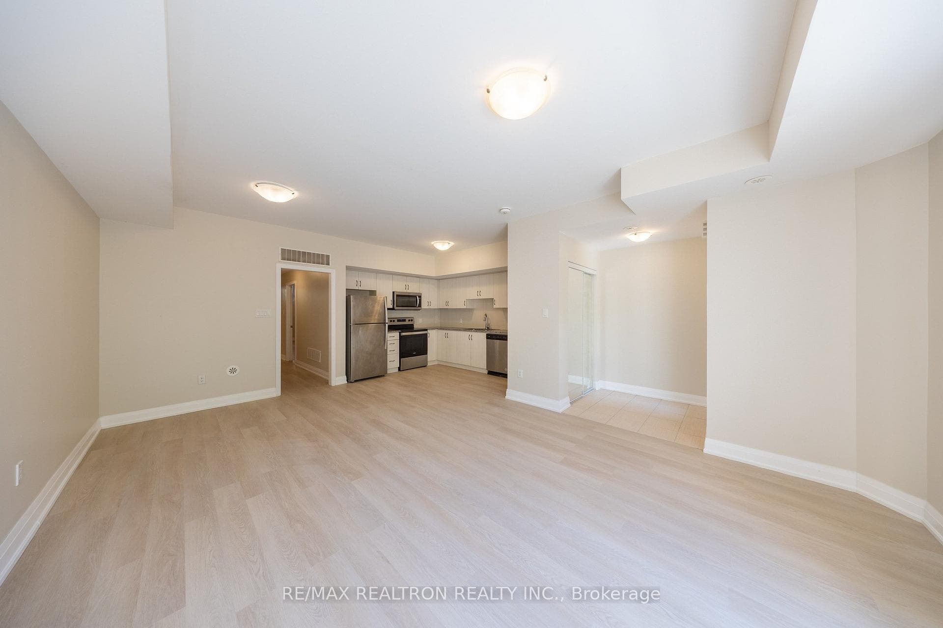 6 Whitaker Way Unit 157 photo 18