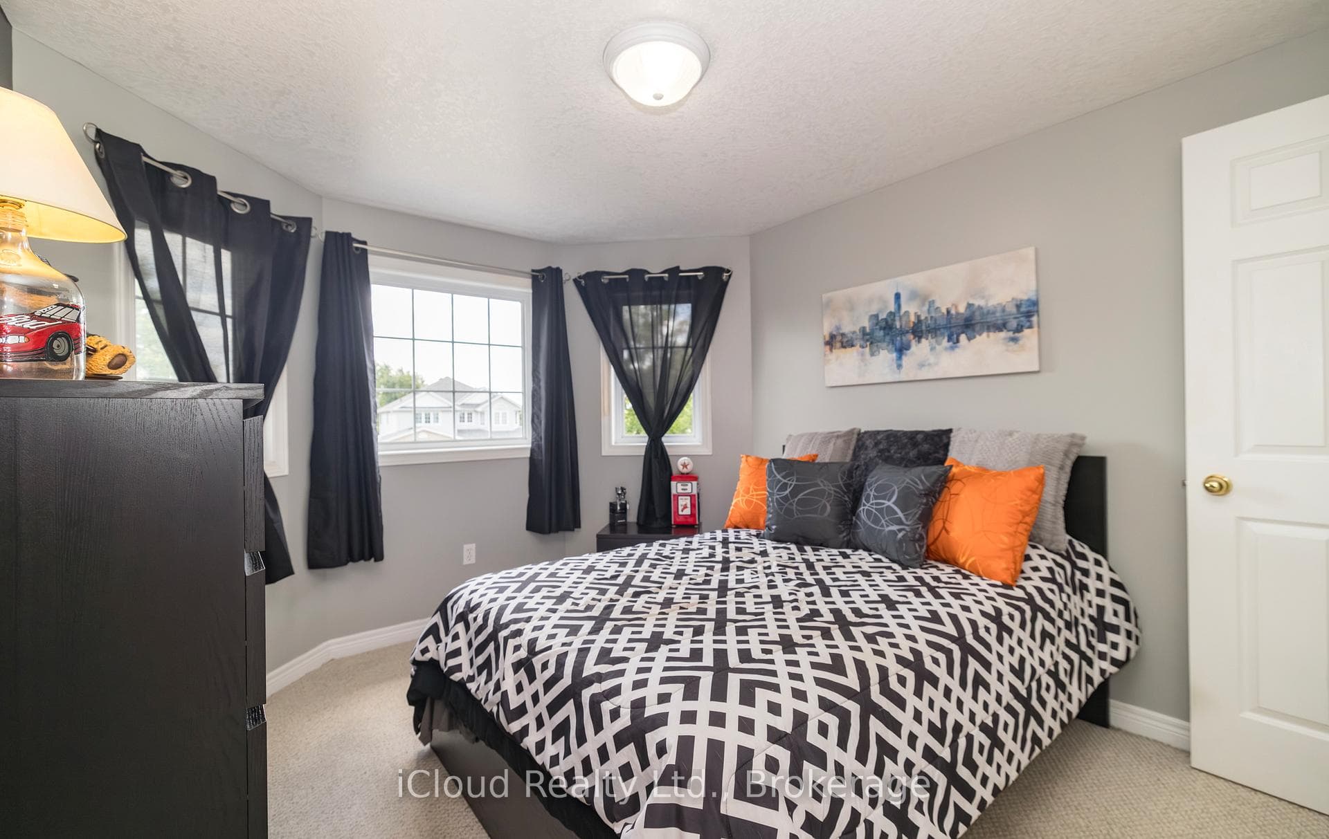 39 Beardmore Crescent photo 13